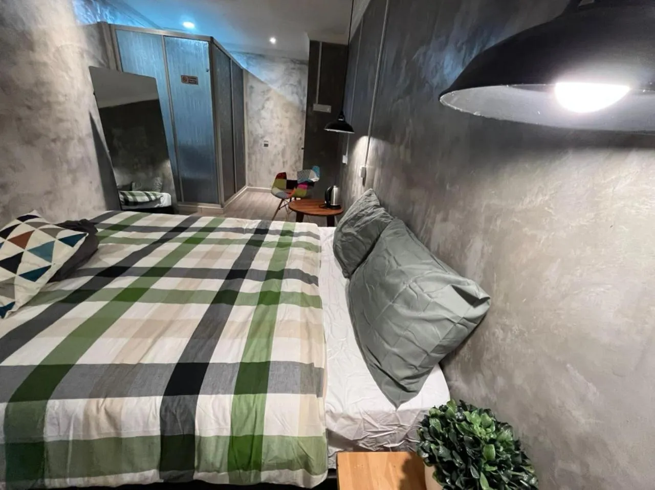 Photo of the whole room, Bed in YY Residences