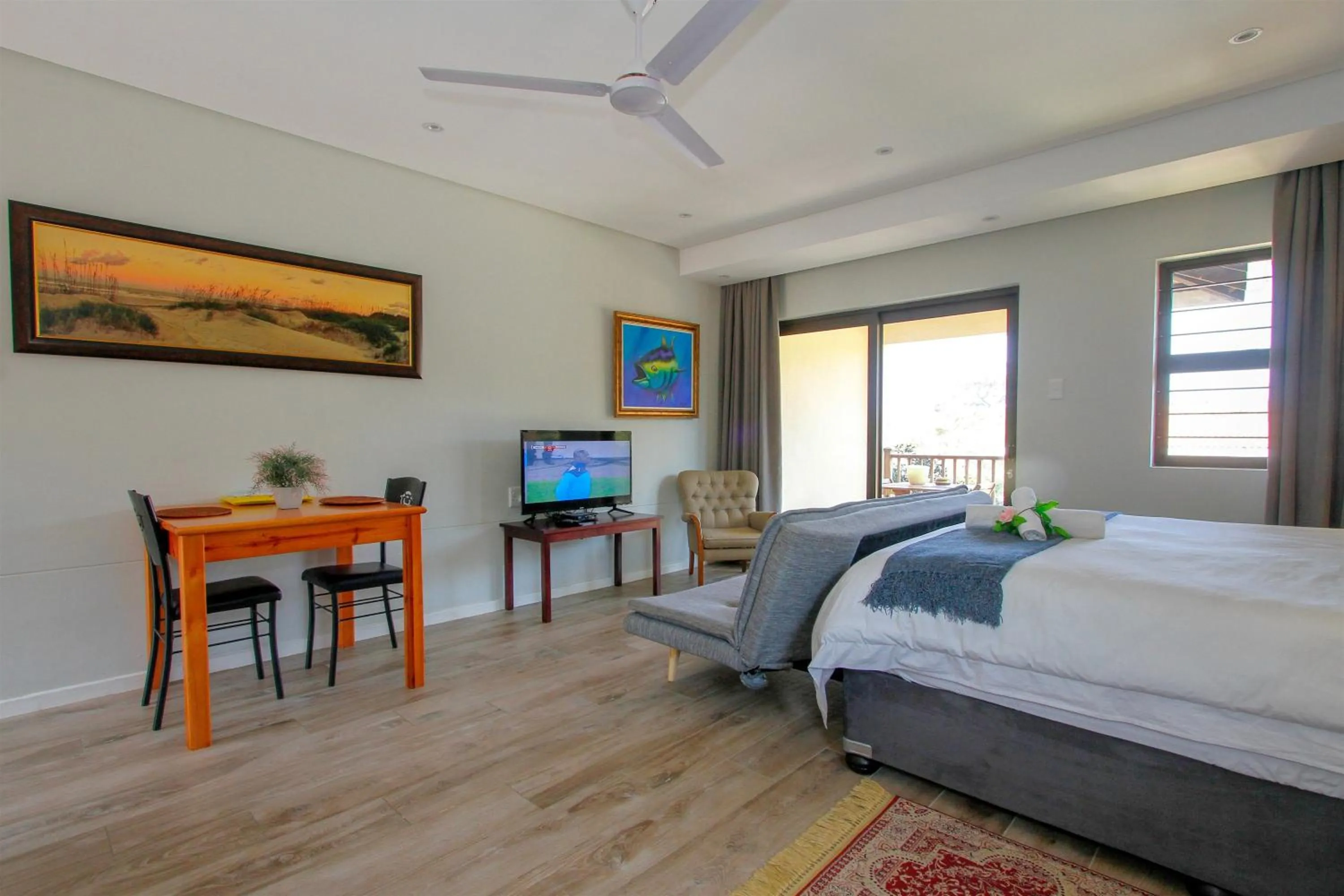 TV and multimedia, Bed in Casa Ridge Self-catering