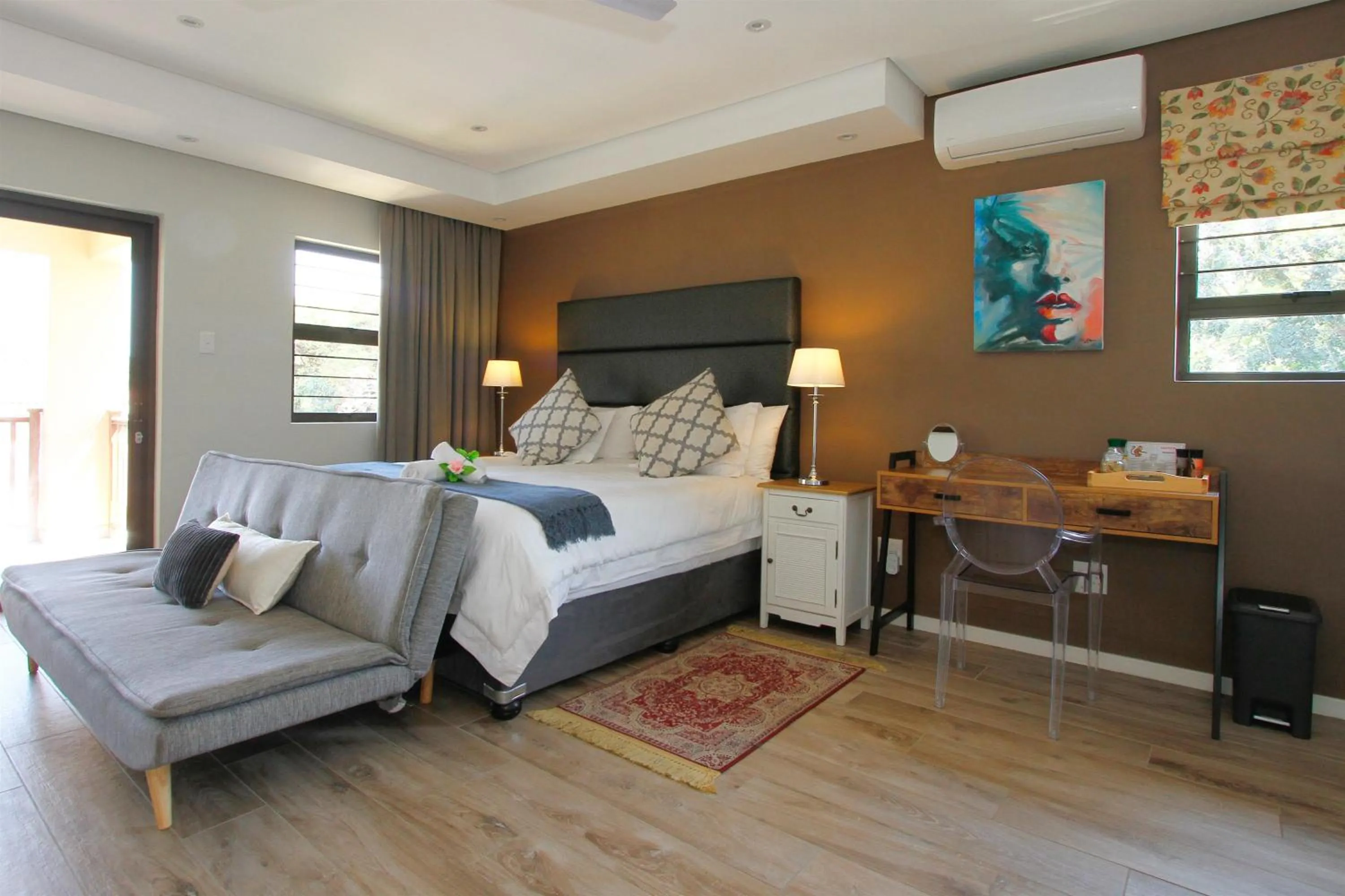 TV and multimedia, Bed in Casa Ridge Self-catering