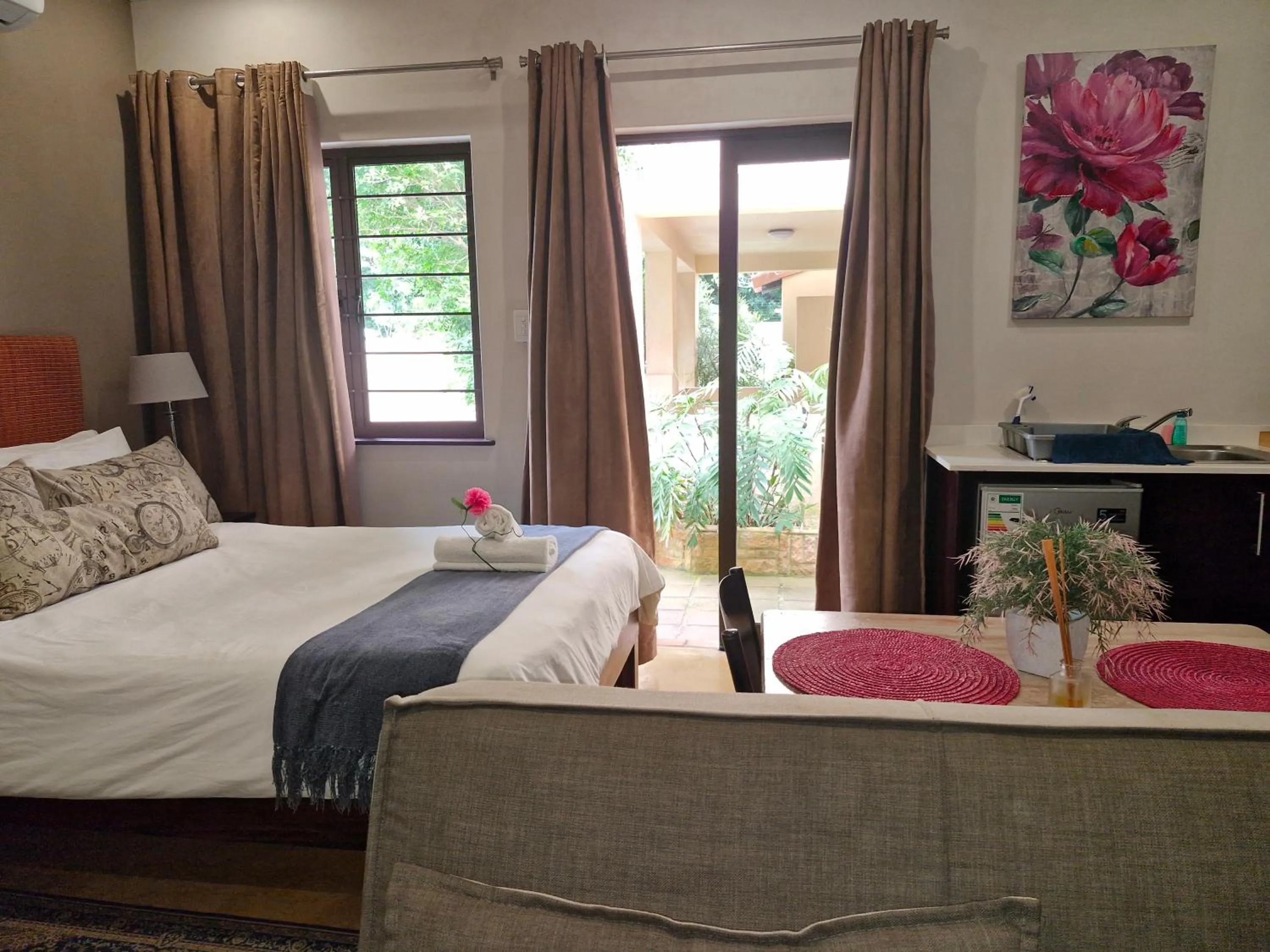 Photo of the whole room, Bed in Casa Ridge Self-catering