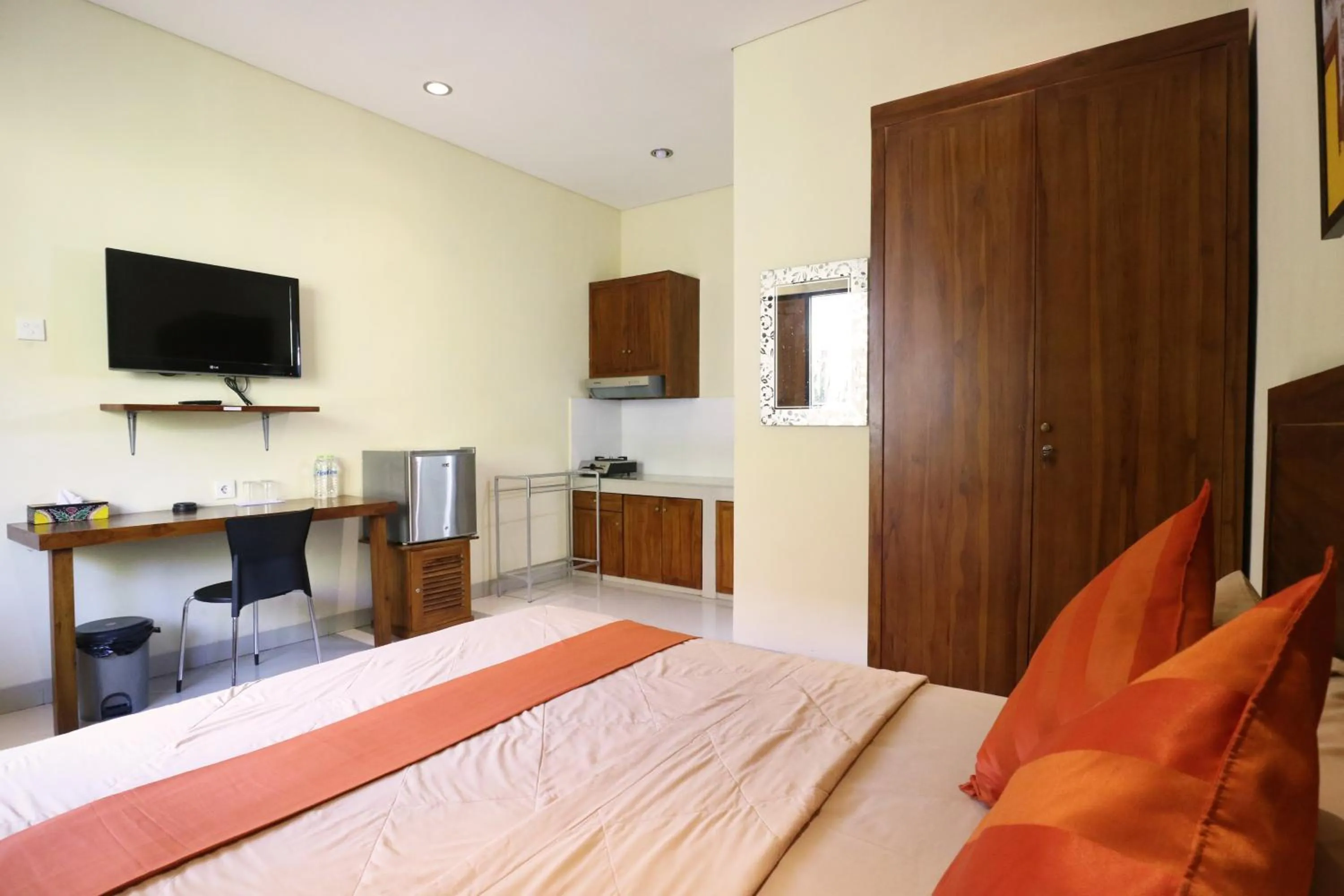 Bedroom, Bed in Dee Mansion Bali