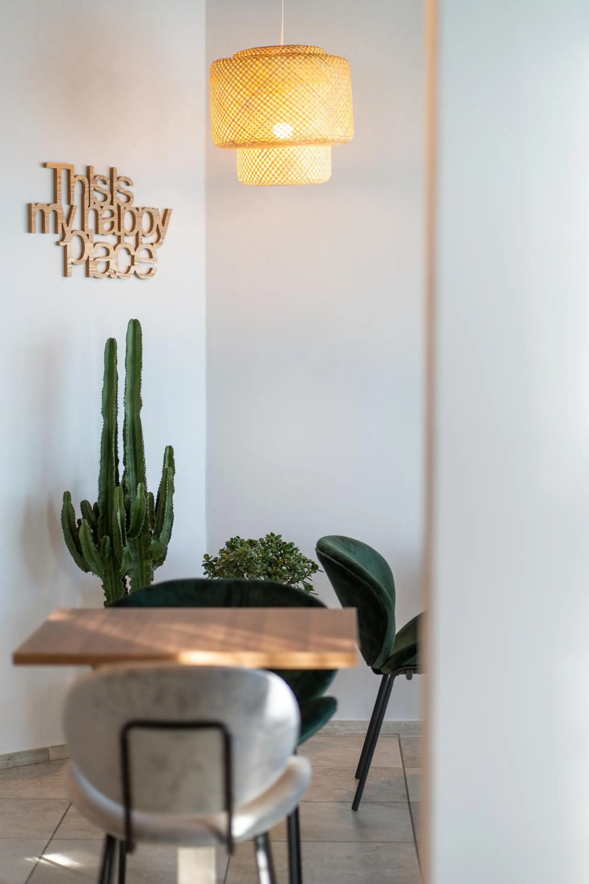 Decorative detail in Hotel Jolly Roger