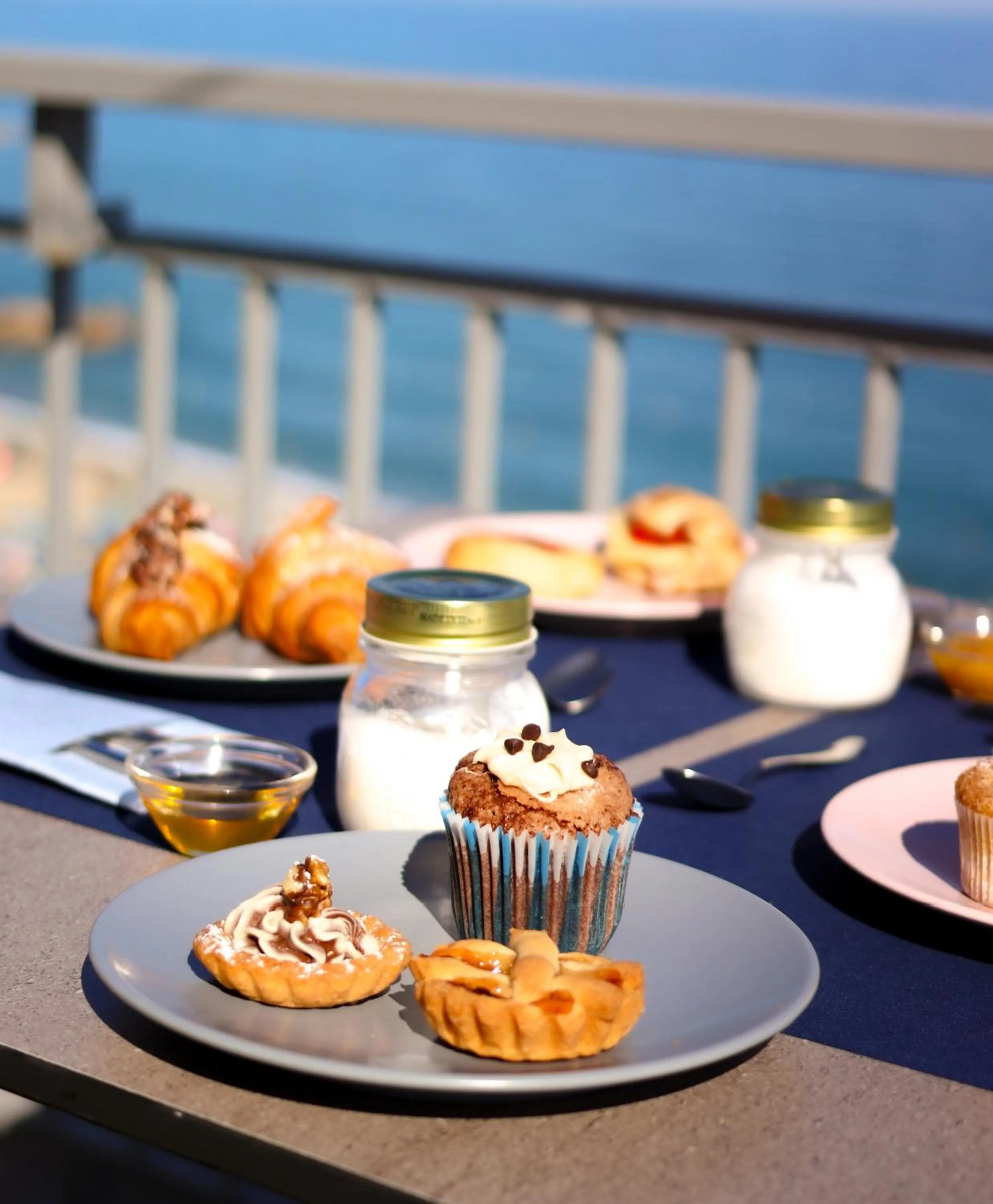 Breakfast in Hotel Jolly Roger