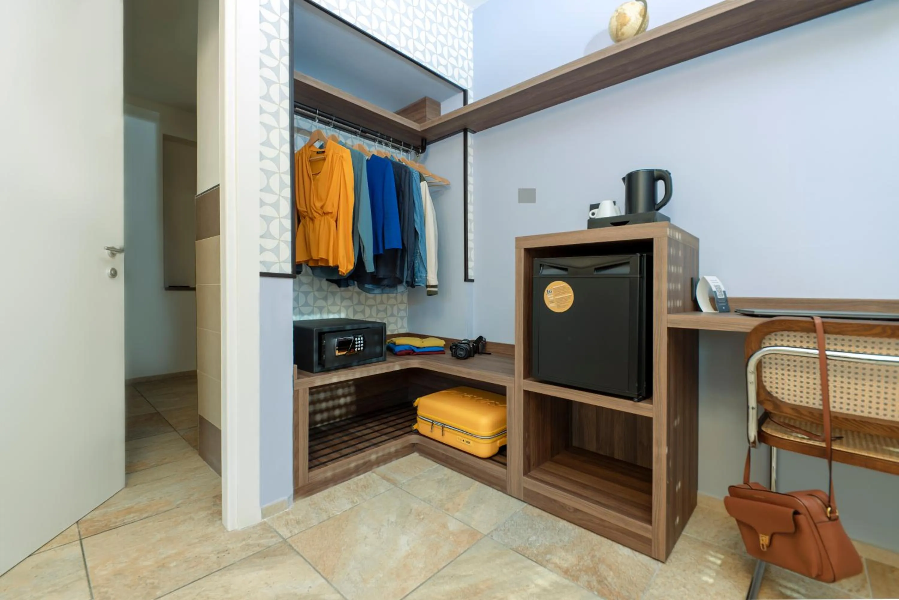 Coffee/tea facilities in Hotel Jolly Roger