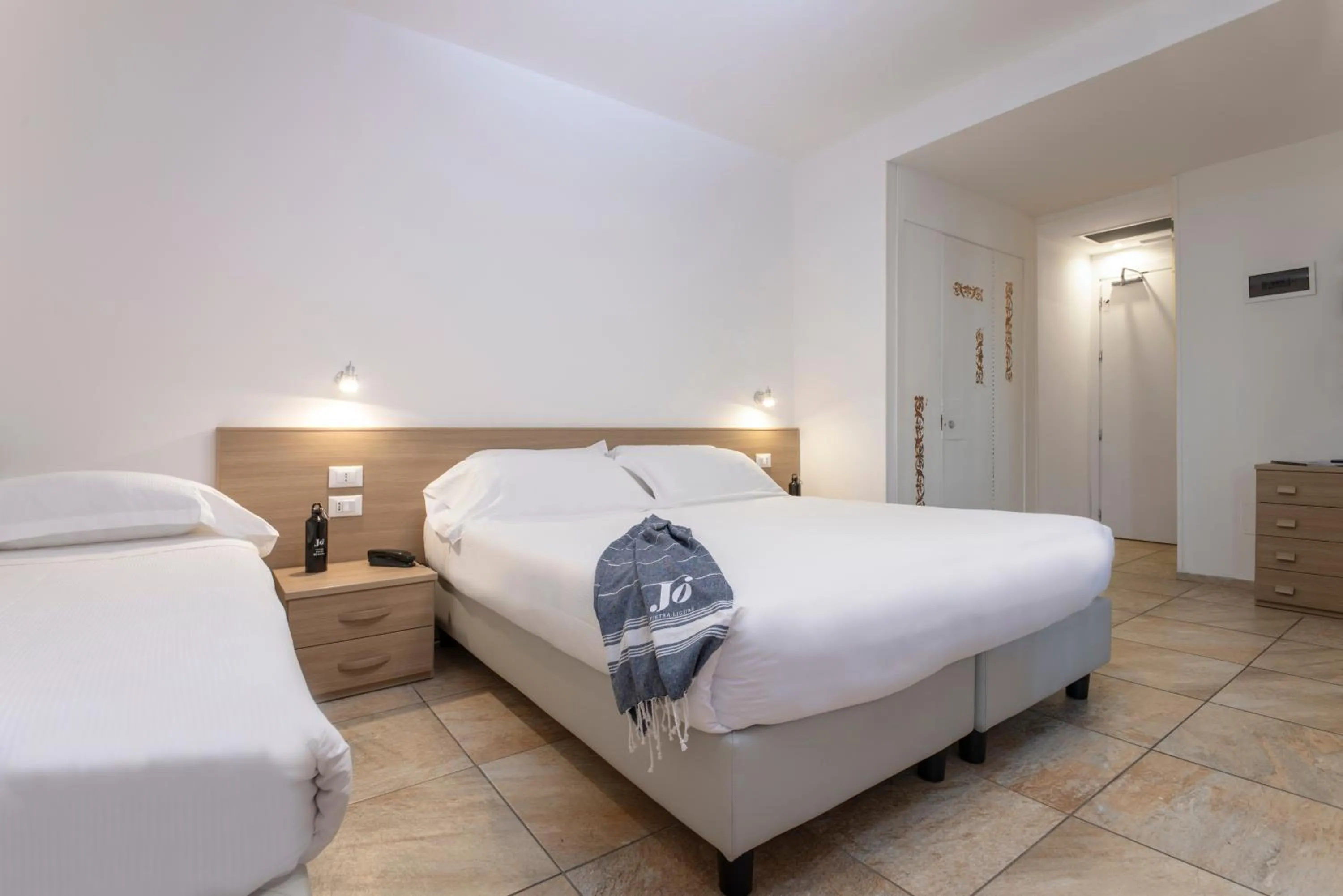 Bed in Hotel Jolly Roger