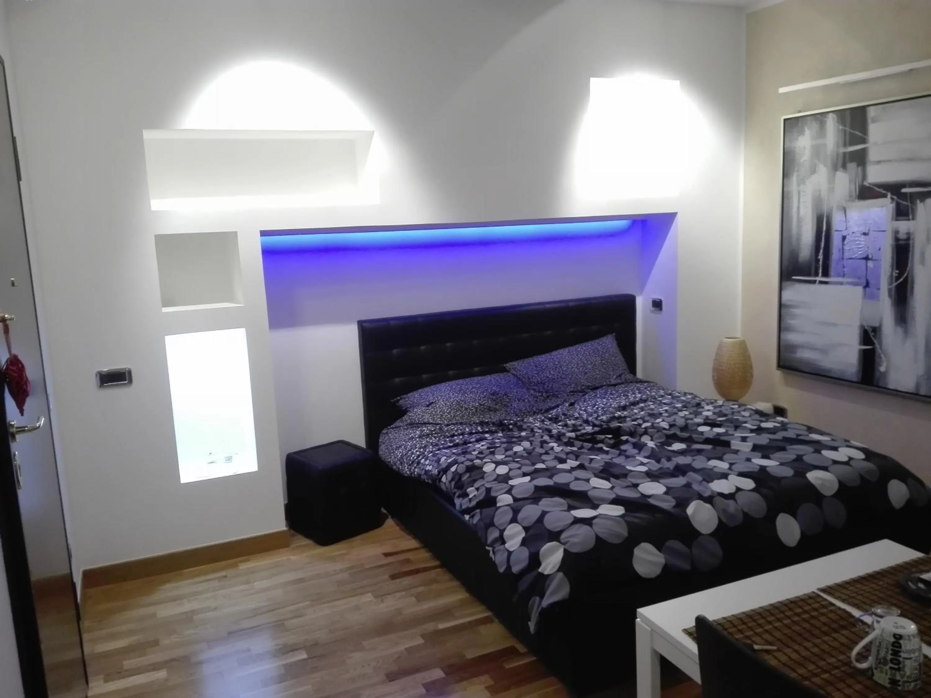 Property building, Bed in B&B Stazione Latina
