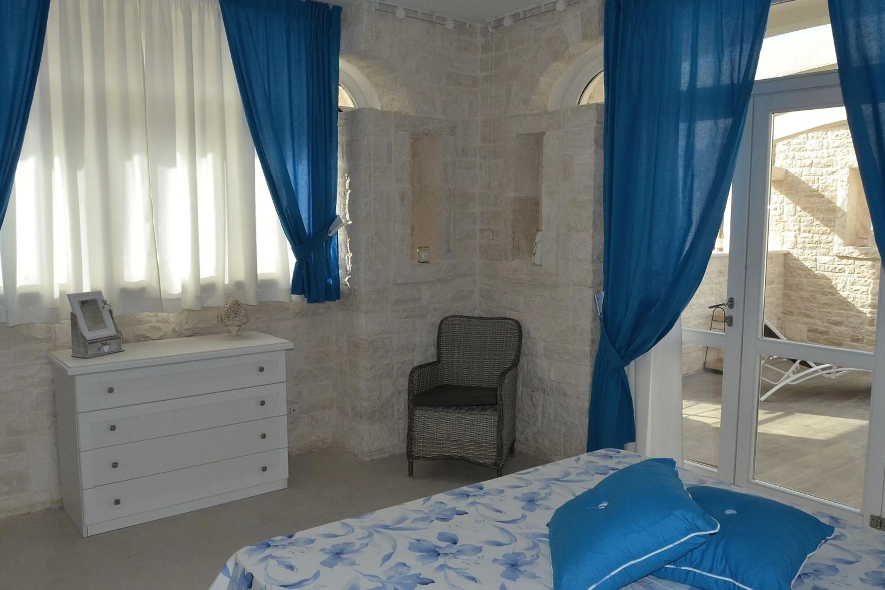 Bedroom, Bed in Dimora Porto Contessa