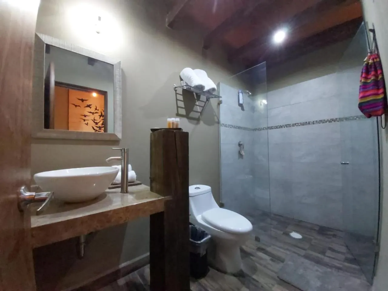 Shower in Independencia Dos 7 Hotel Boutique