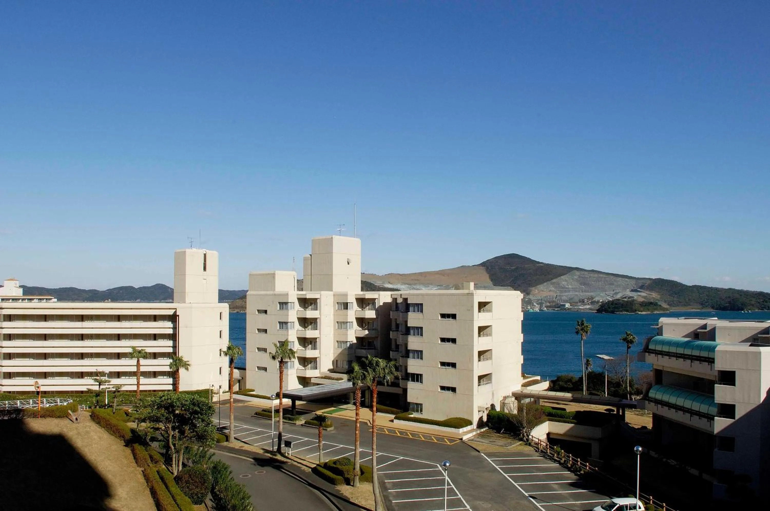 Property building in Wisterian Life Club Toba