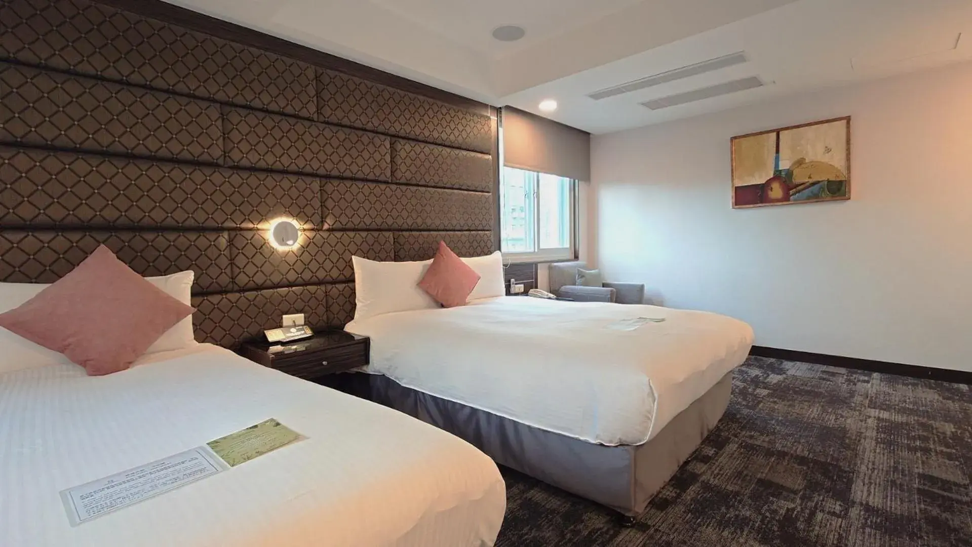 Deluxe Triple Room in Hub Hotel - Zhongshan Branch Deluxe Triple Room in Hub Hotel - Zhongshan Branch