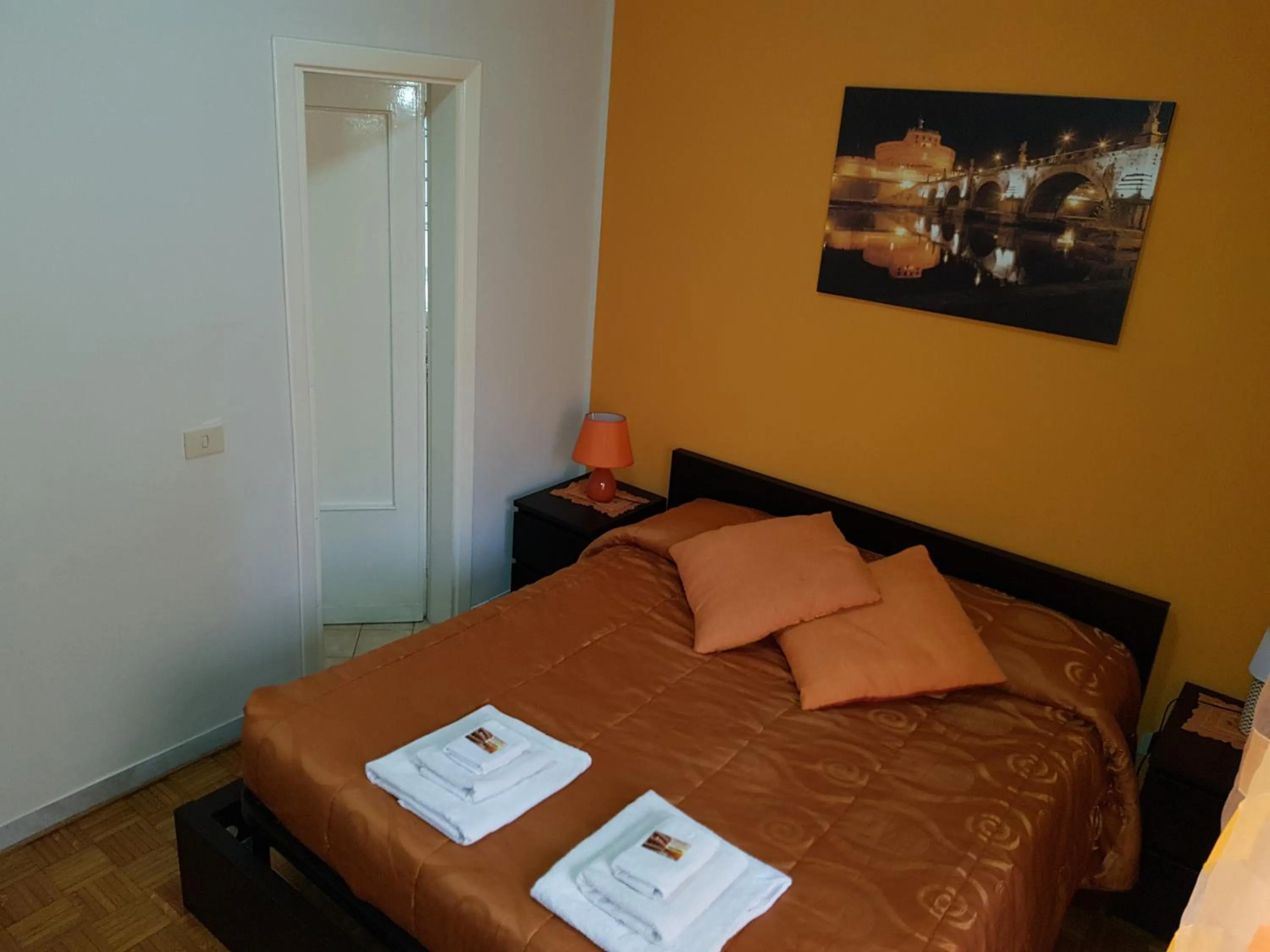 Bed in Domina Romae B&B