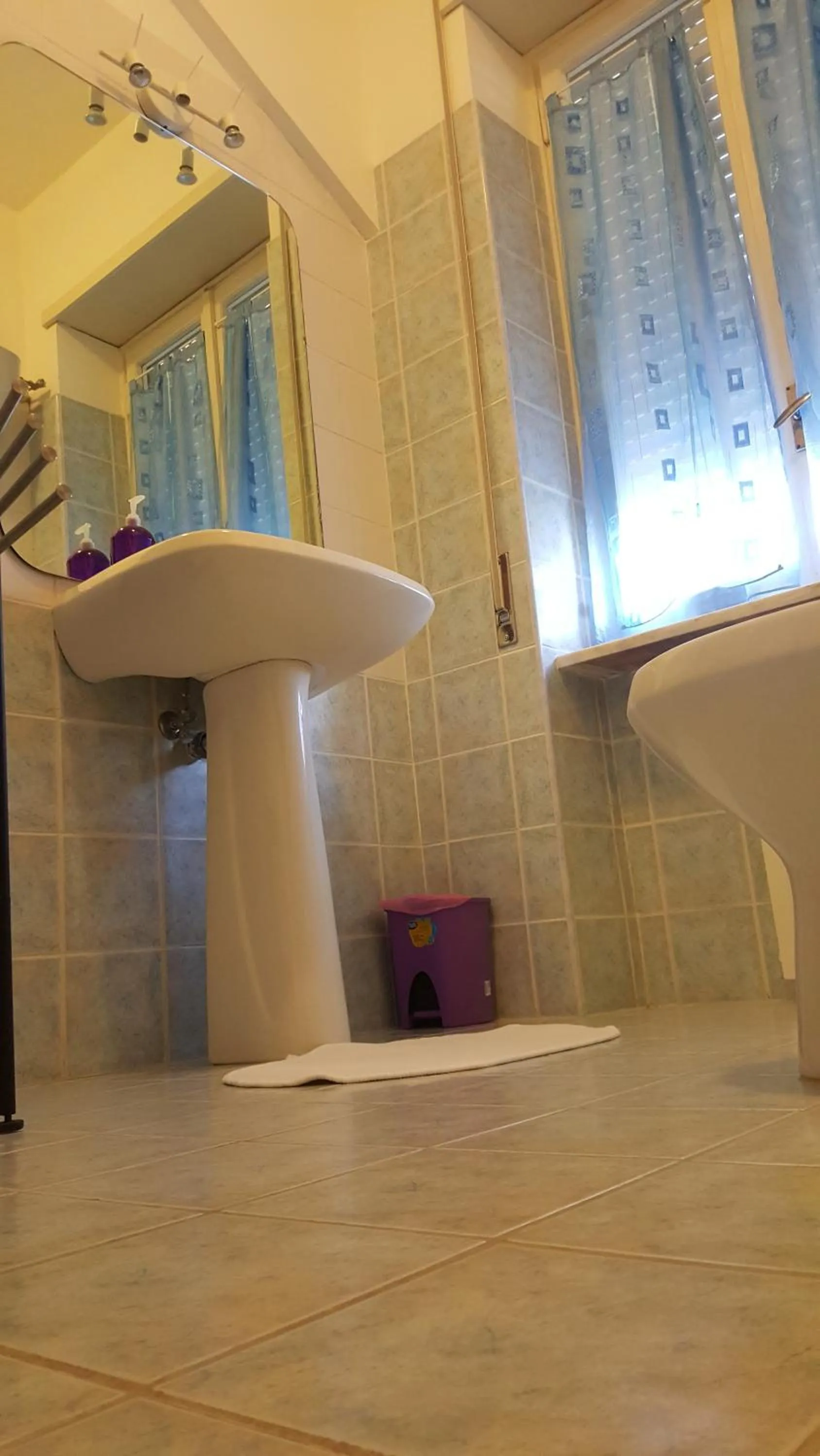 Bathroom in Domina Romae B&B