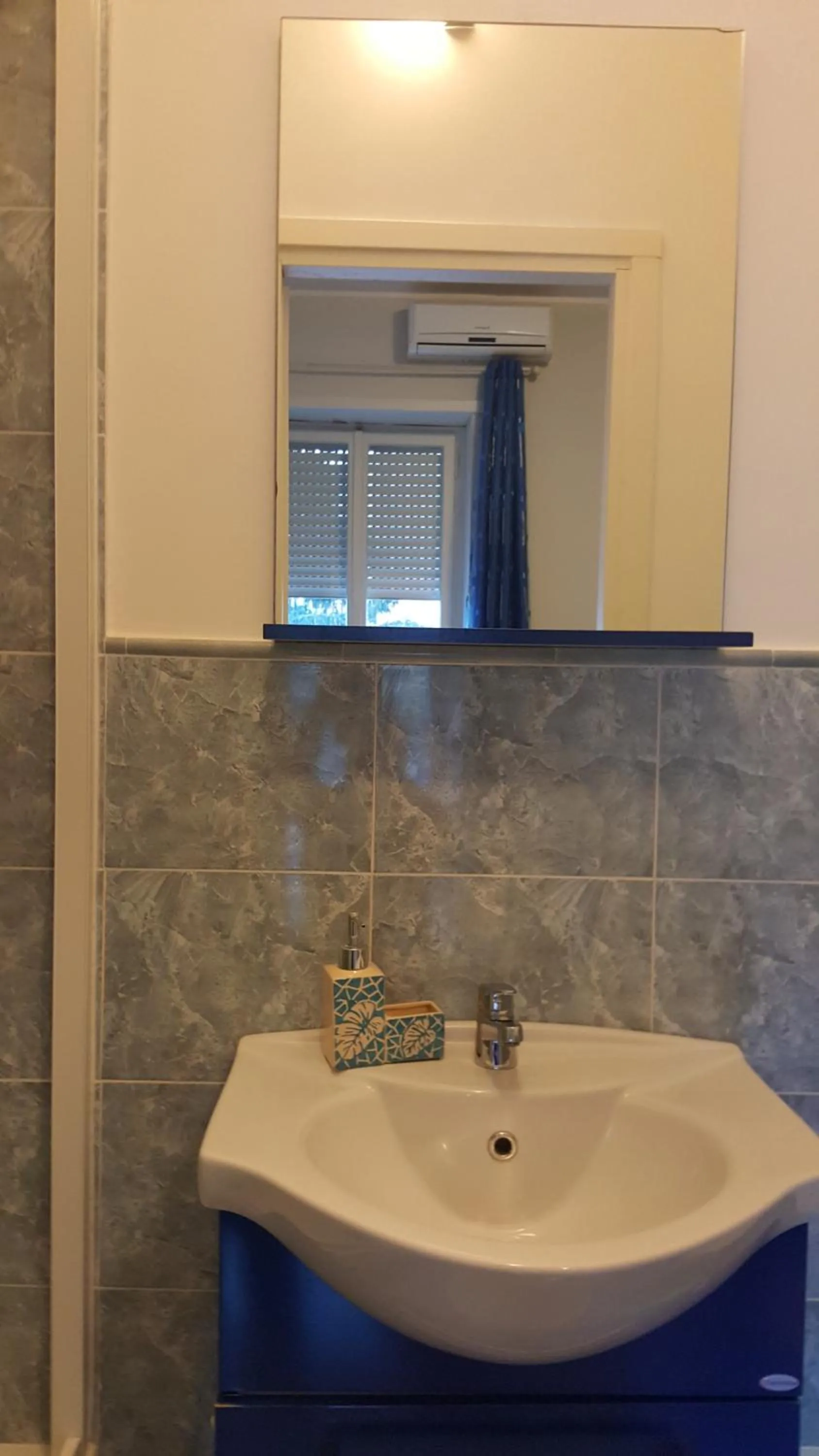 Bathroom in Domina Romae B&B