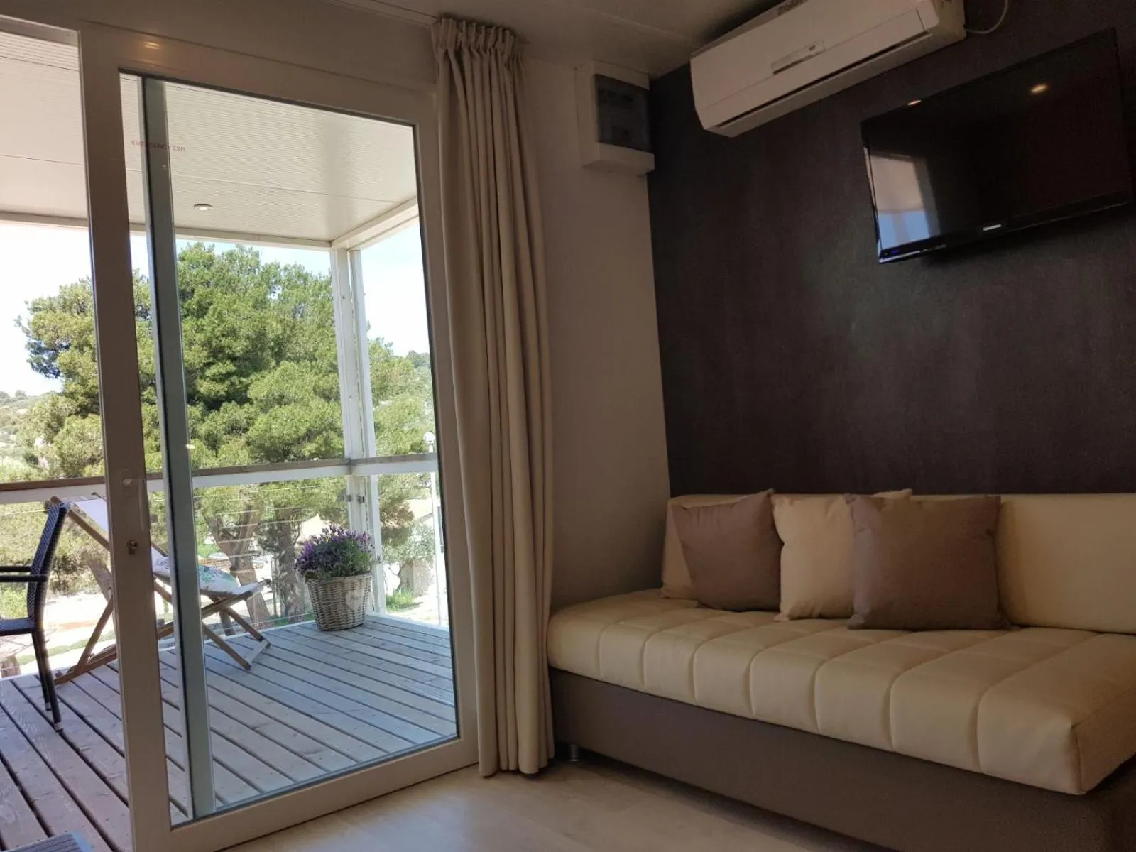 Living room in Camp Rehut