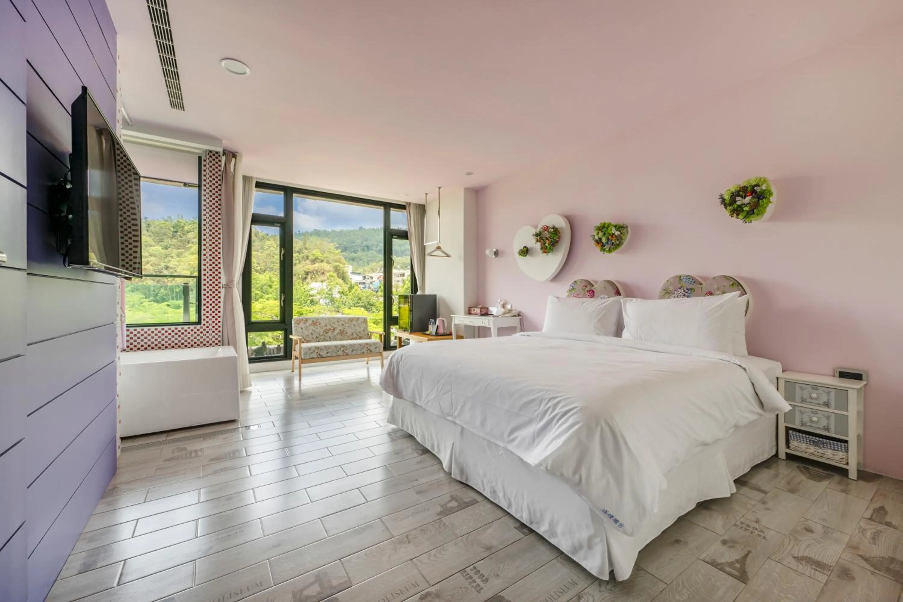 Photo of the whole room, Bed in Han Yan Design Hotel