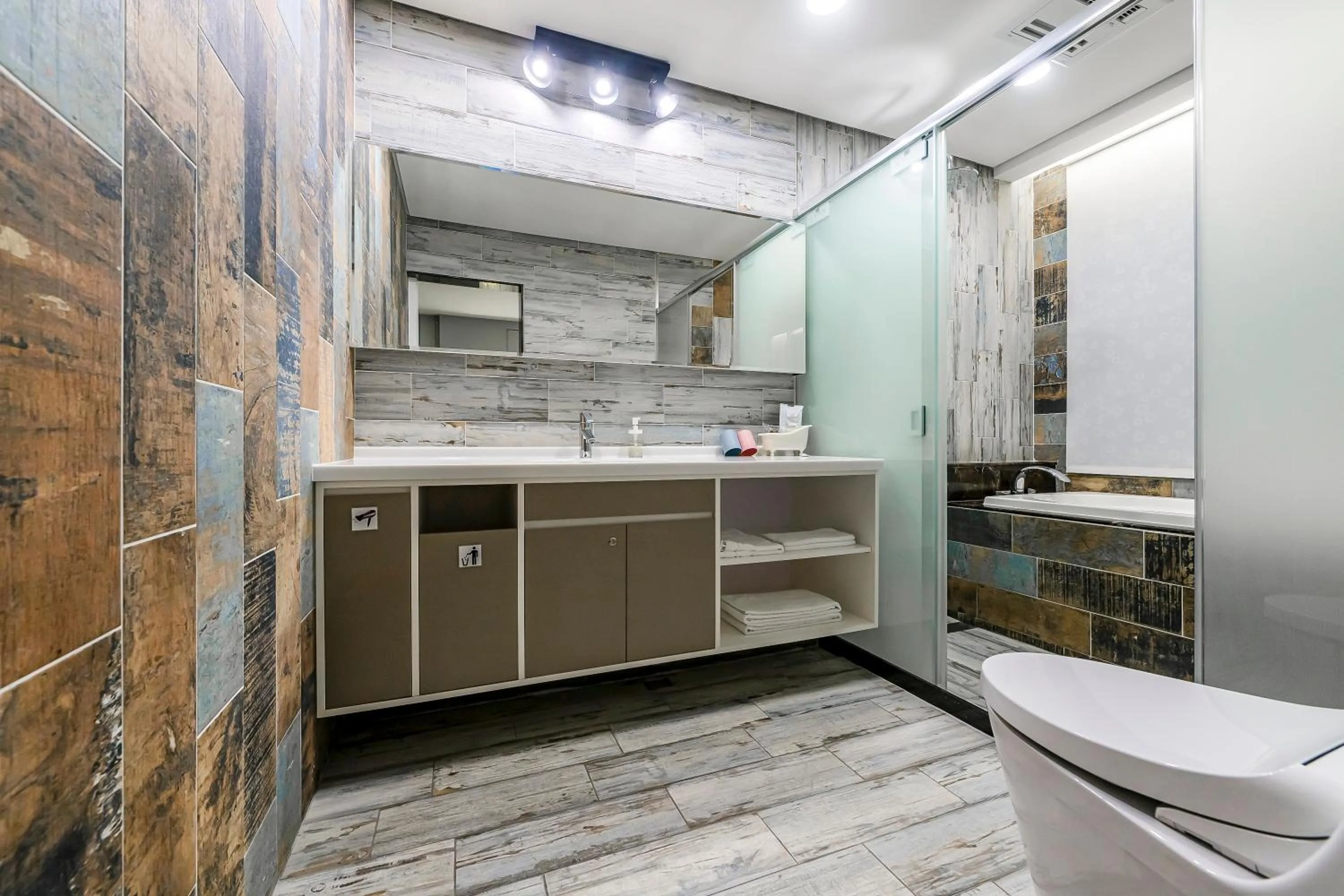 Bathroom in Han Yan Design Hotel