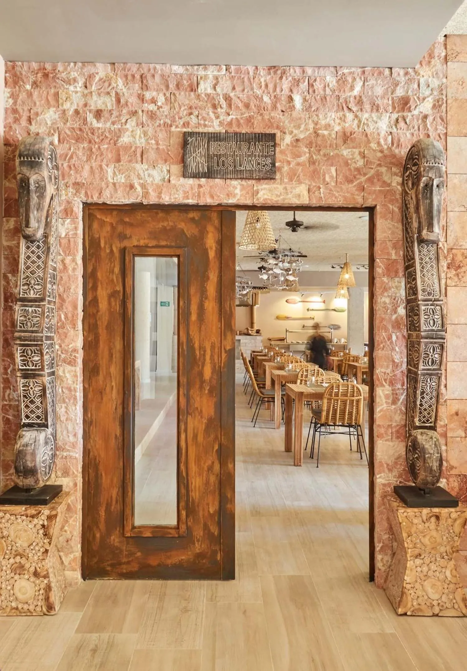 Dining area in Tarifa Lances by QHotels