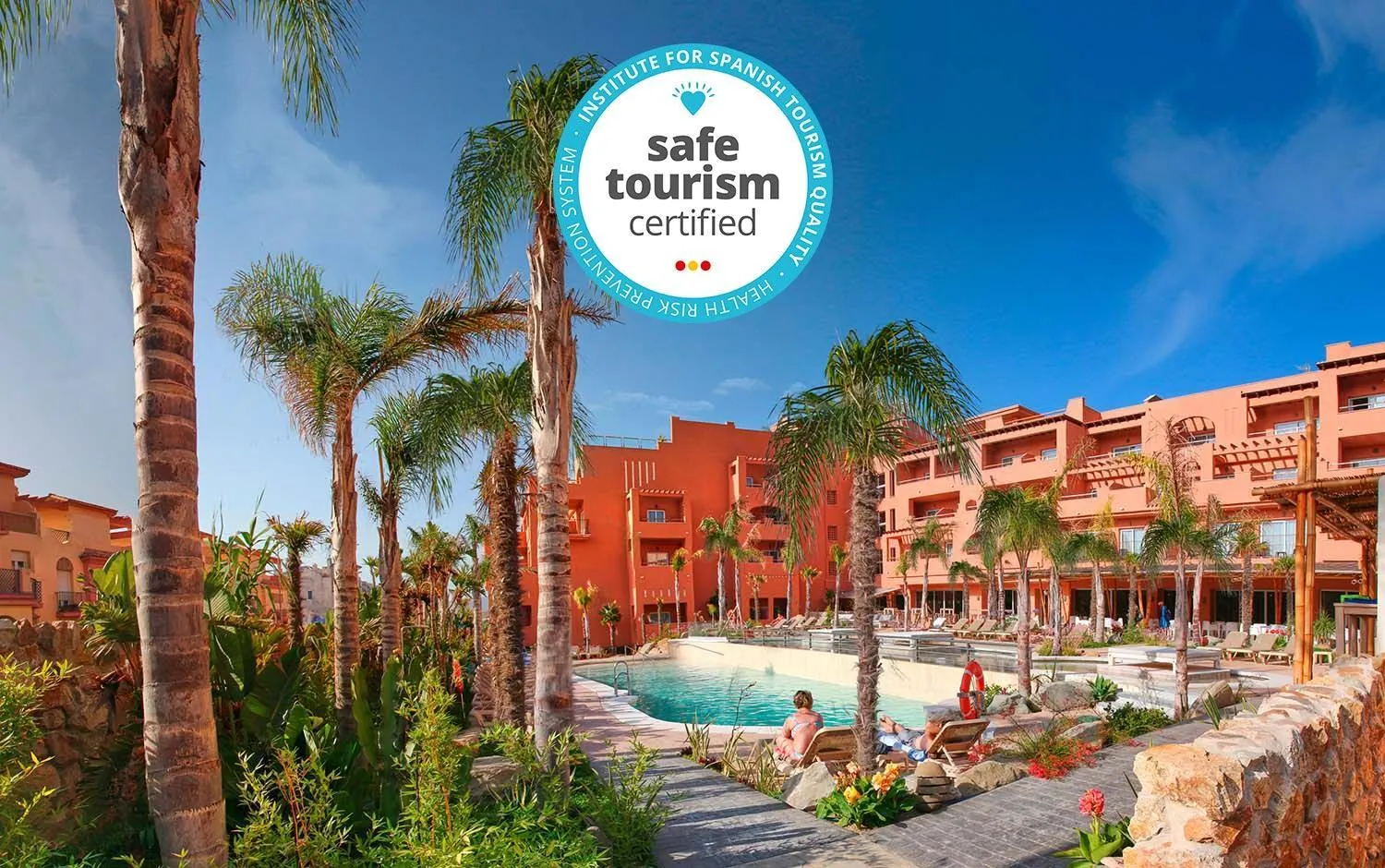 Swimming pool in Tarifa Lances by QHotels