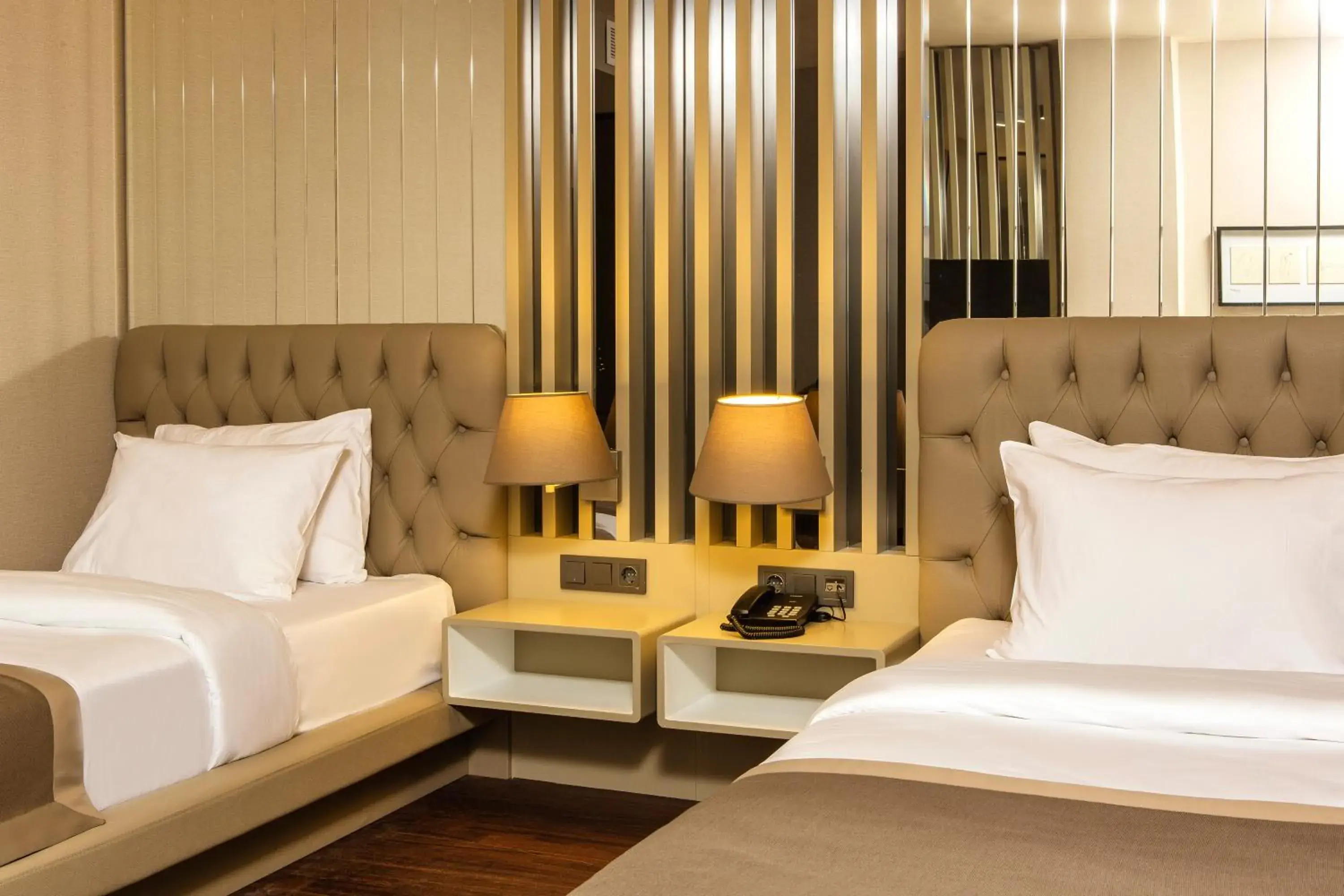 Standard Twin Room in The City Suites Standard Twin Room in The City Suites