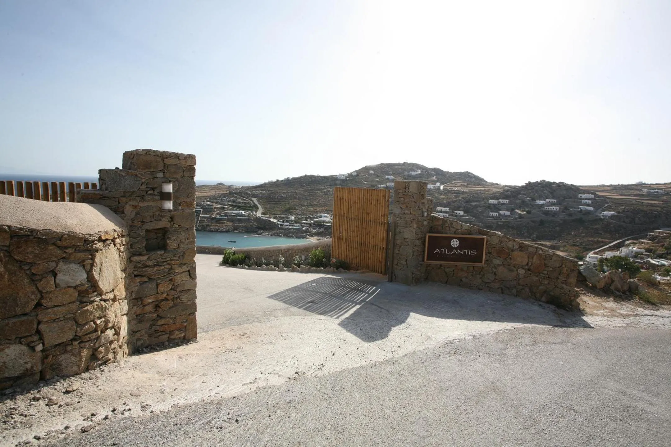 Property building in Atlantis Beach Residence