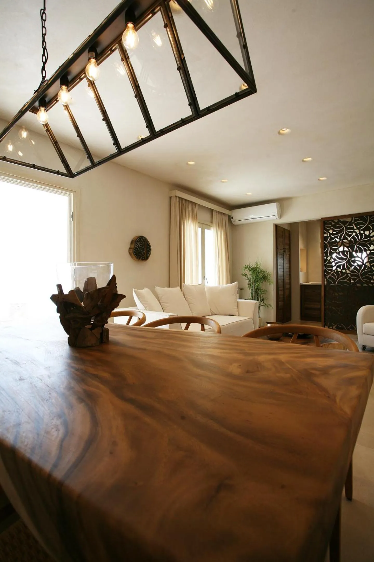 Property building in Atlantis Beach Residence