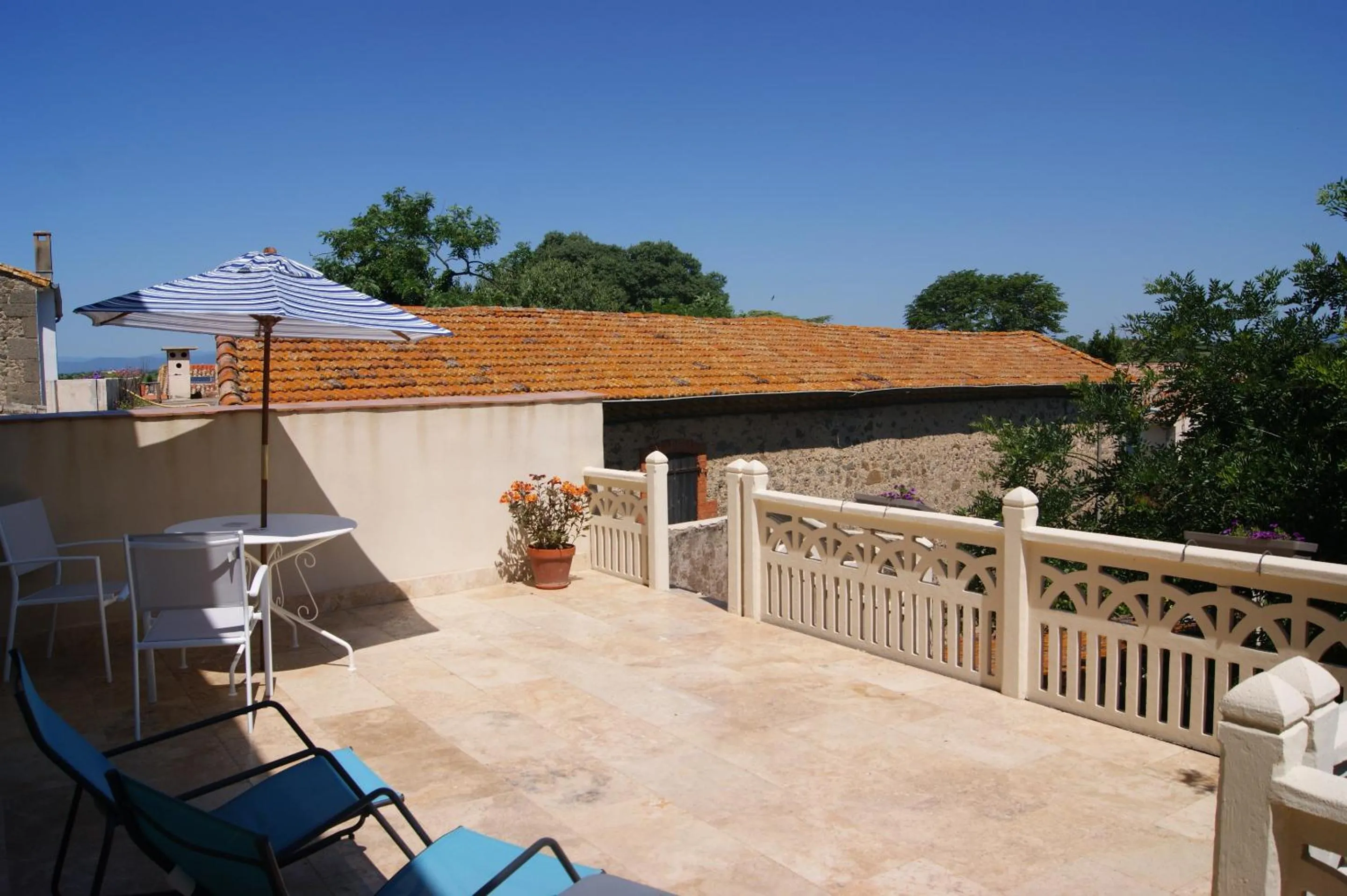 Garden in Le Petit Molière