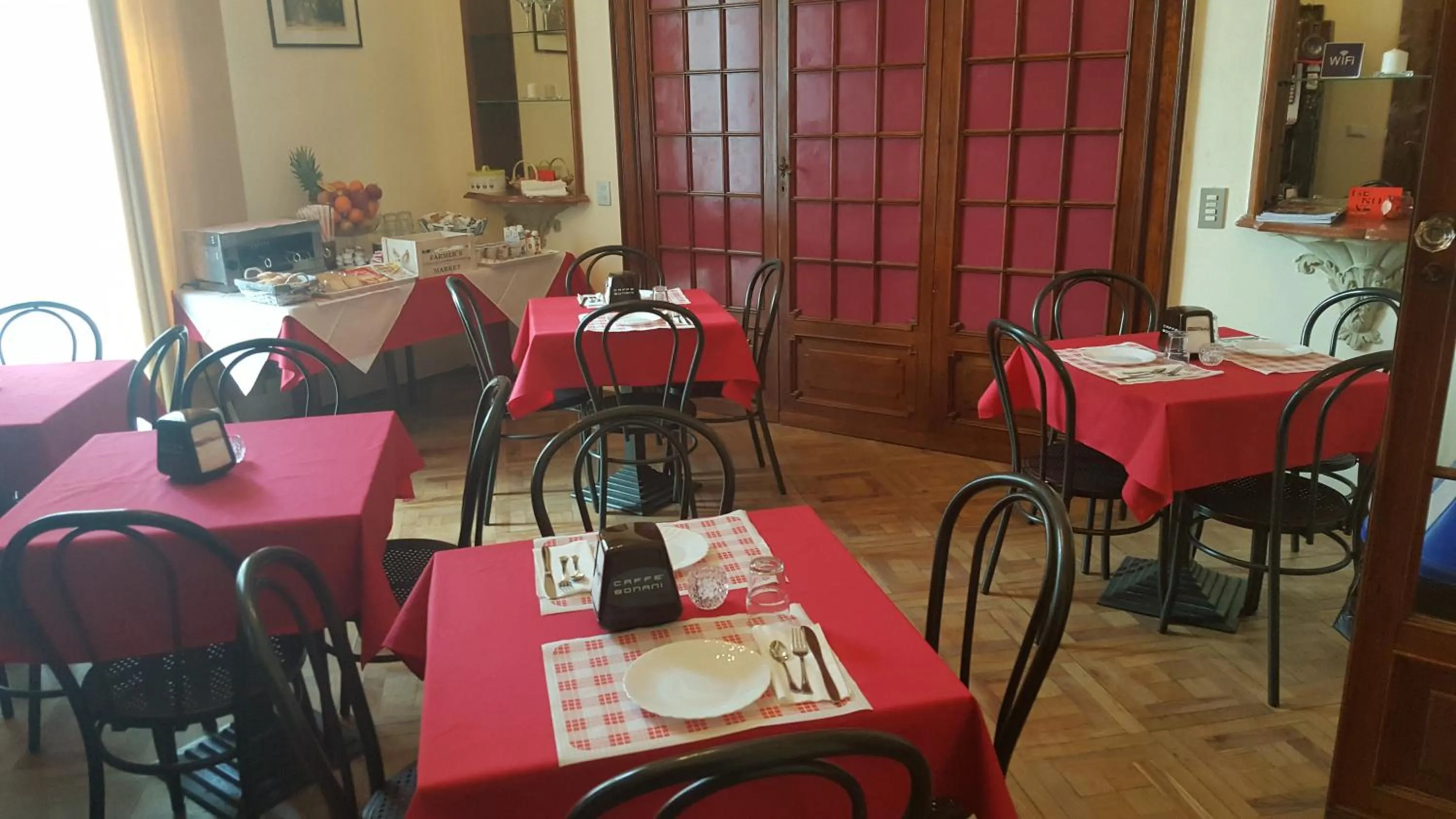 Lounge or bar in Garden Suite