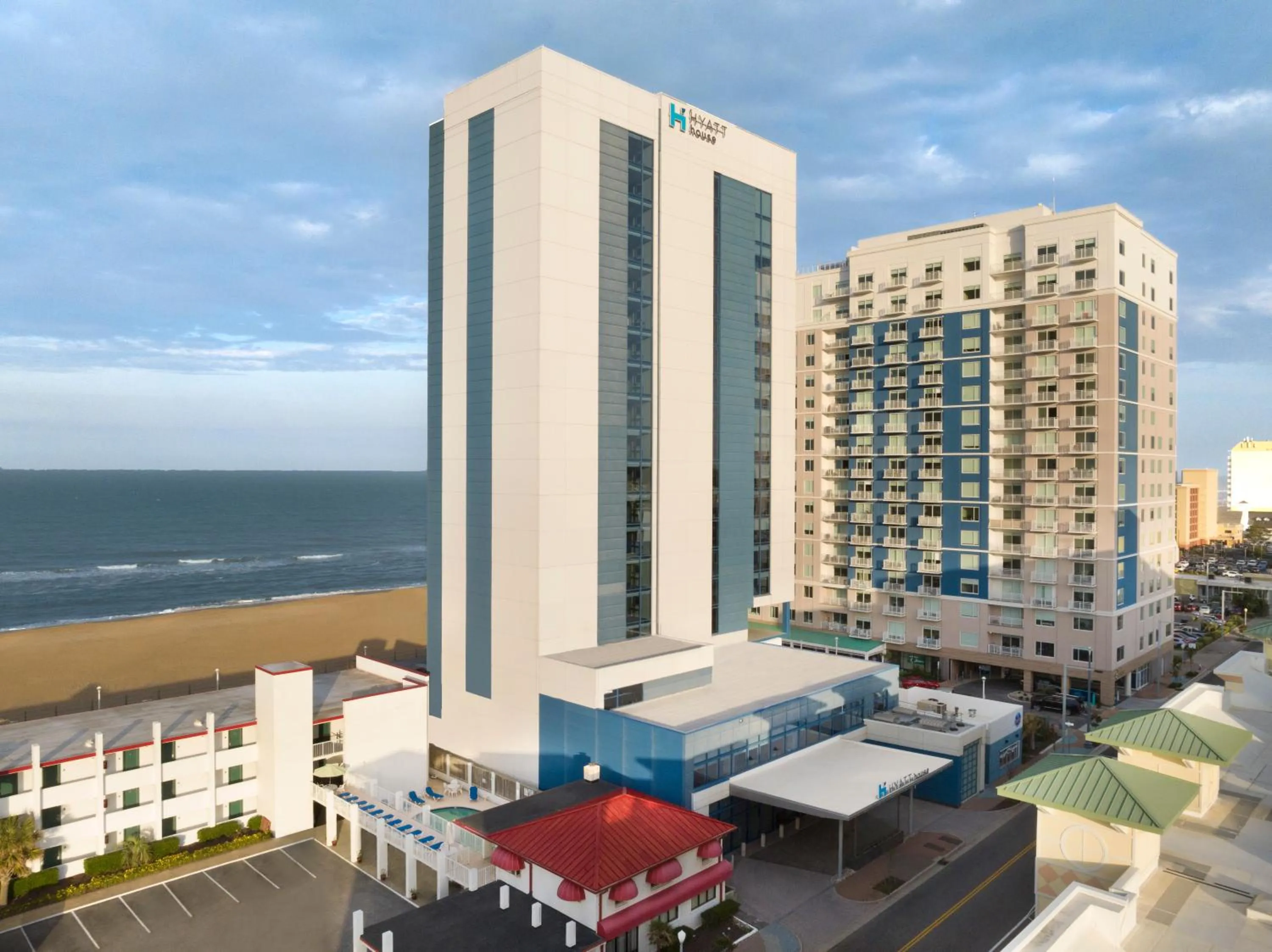 Property building in Hyatt House Virginia Beach / Oceanfront