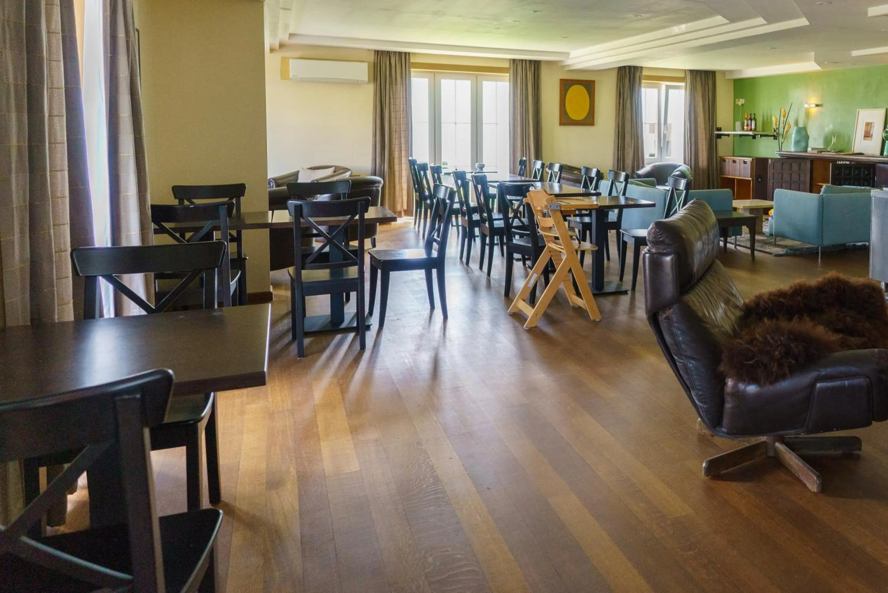 Property building in St-Janshof Hotel