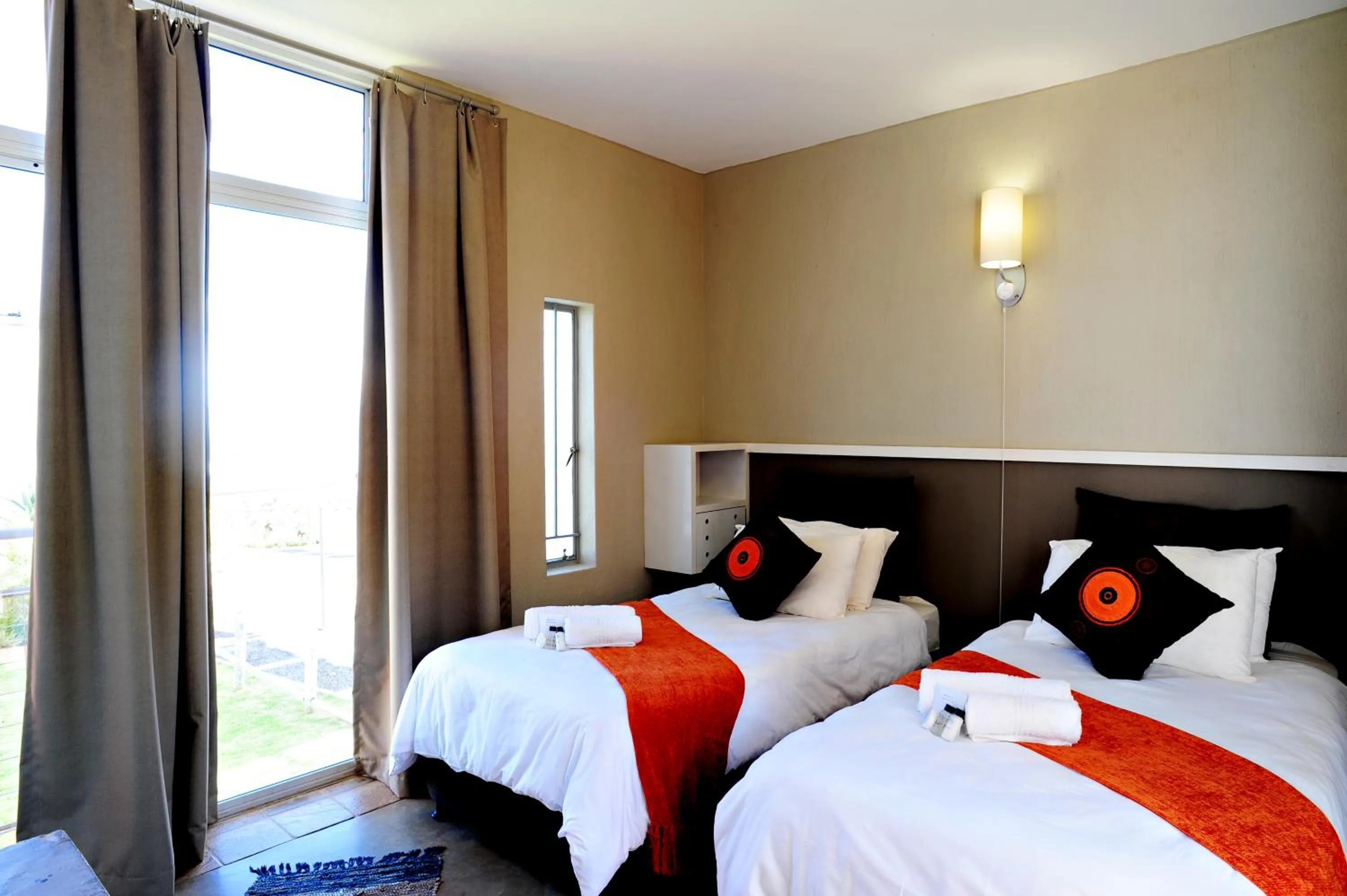 Bedroom, Bed in Villa Paradiso