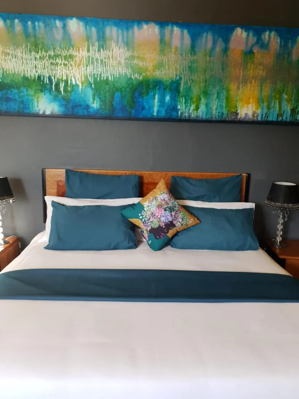 View (from property/room), Bed in Villa Paradiso