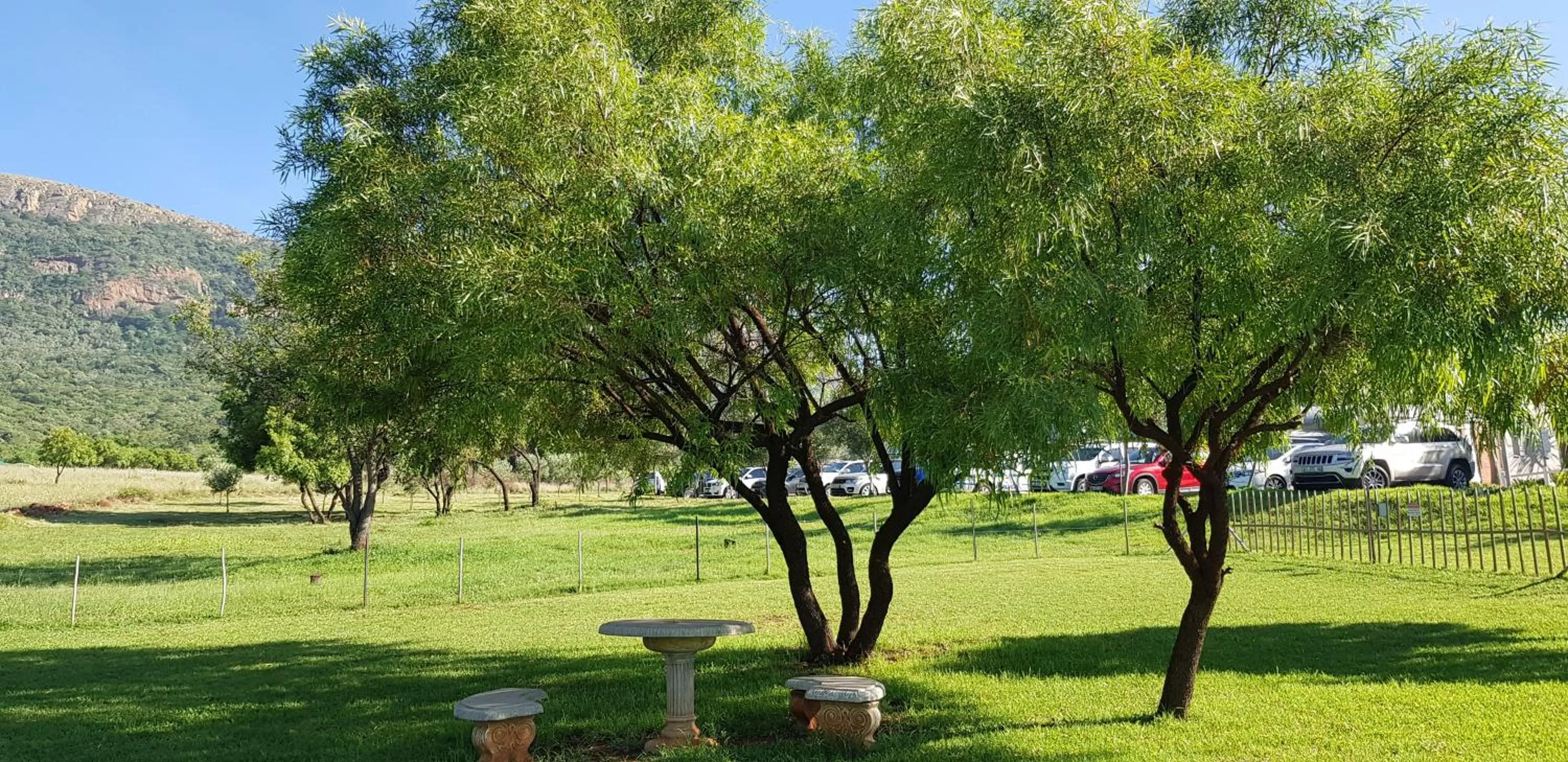 Property building in Villa Paradiso