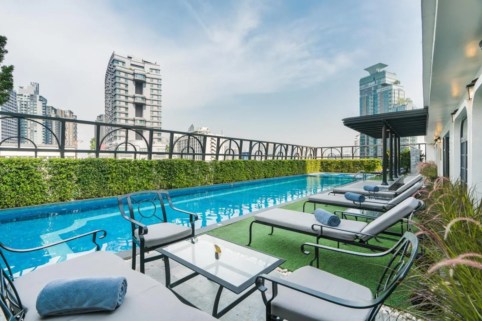 Swimming pool in The Salil Hotel Sukhumvit 57 - Thonglor