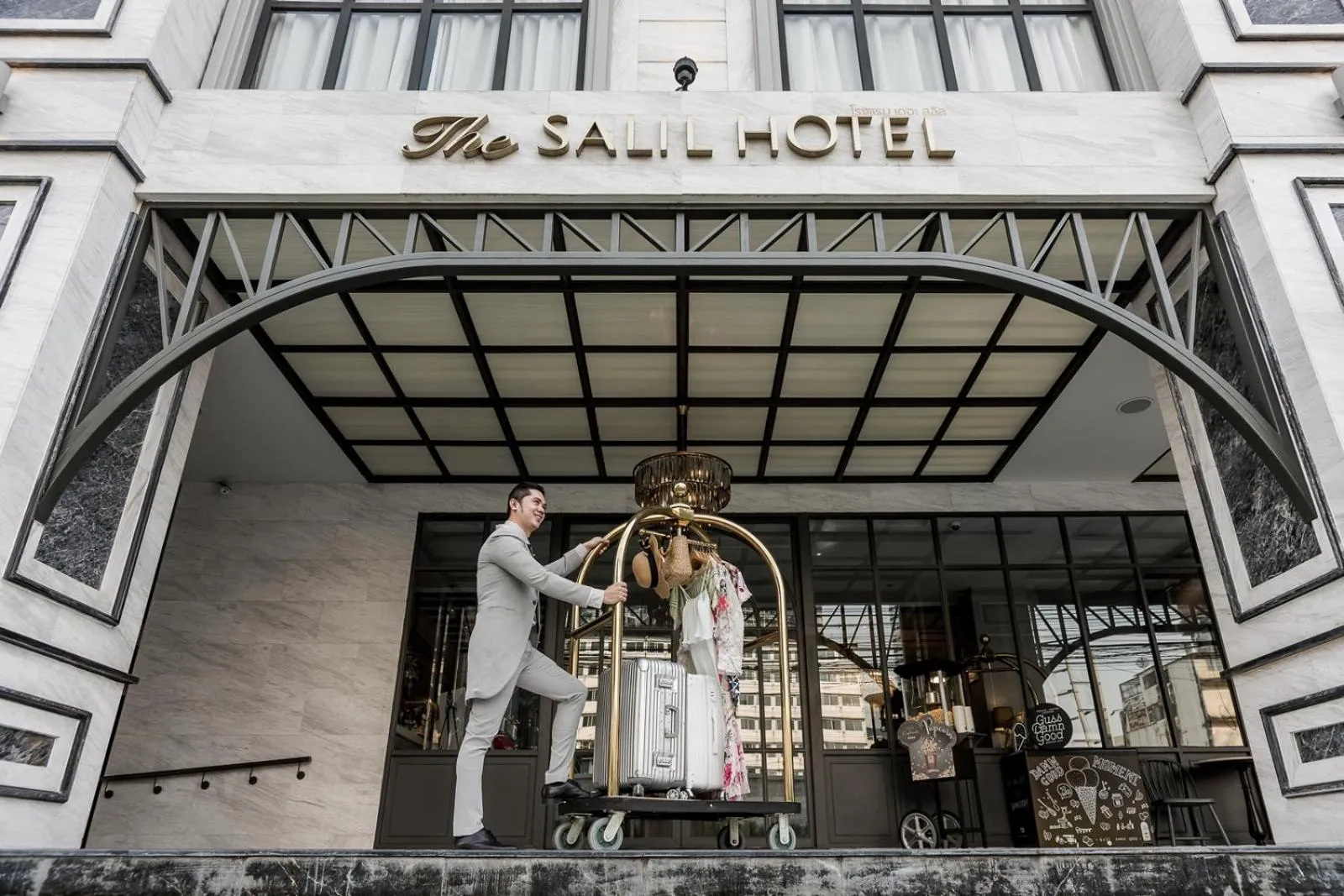 Facade/entrance in The Salil Hotel Sukhumvit 57 - Thonglor