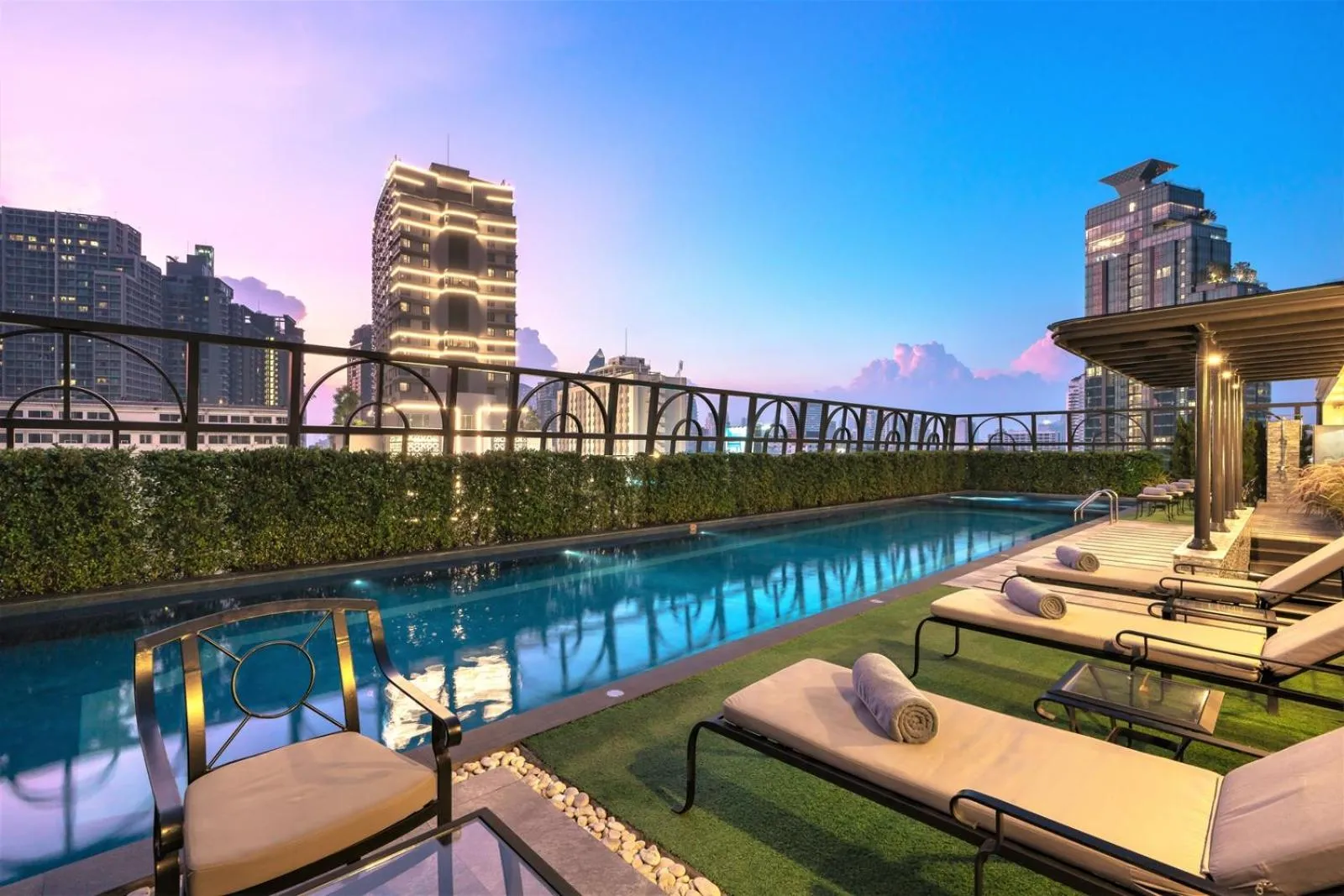 Swimming pool in The Salil Hotel Sukhumvit 57 - Thonglor