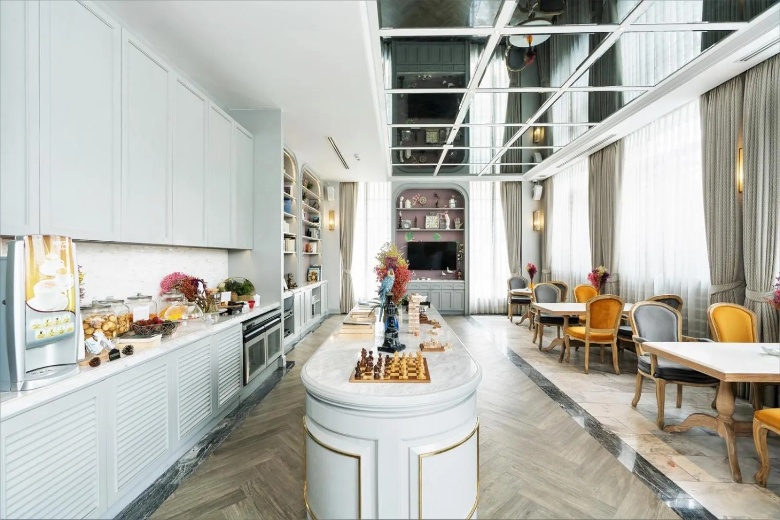 Living room in The Salil Hotel Sukhumvit 57 - Thonglor