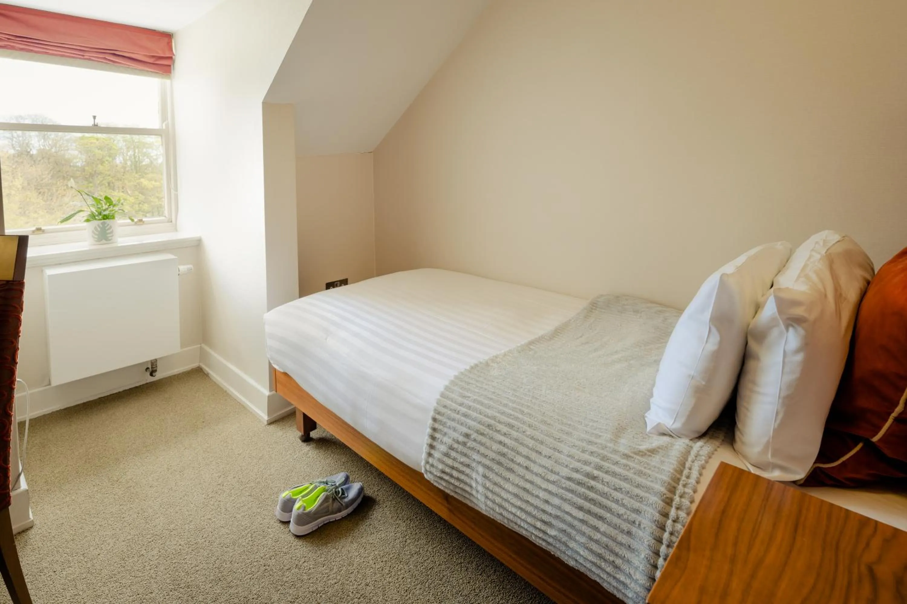 Bedroom, Bed in DCU Rooms All Hallows