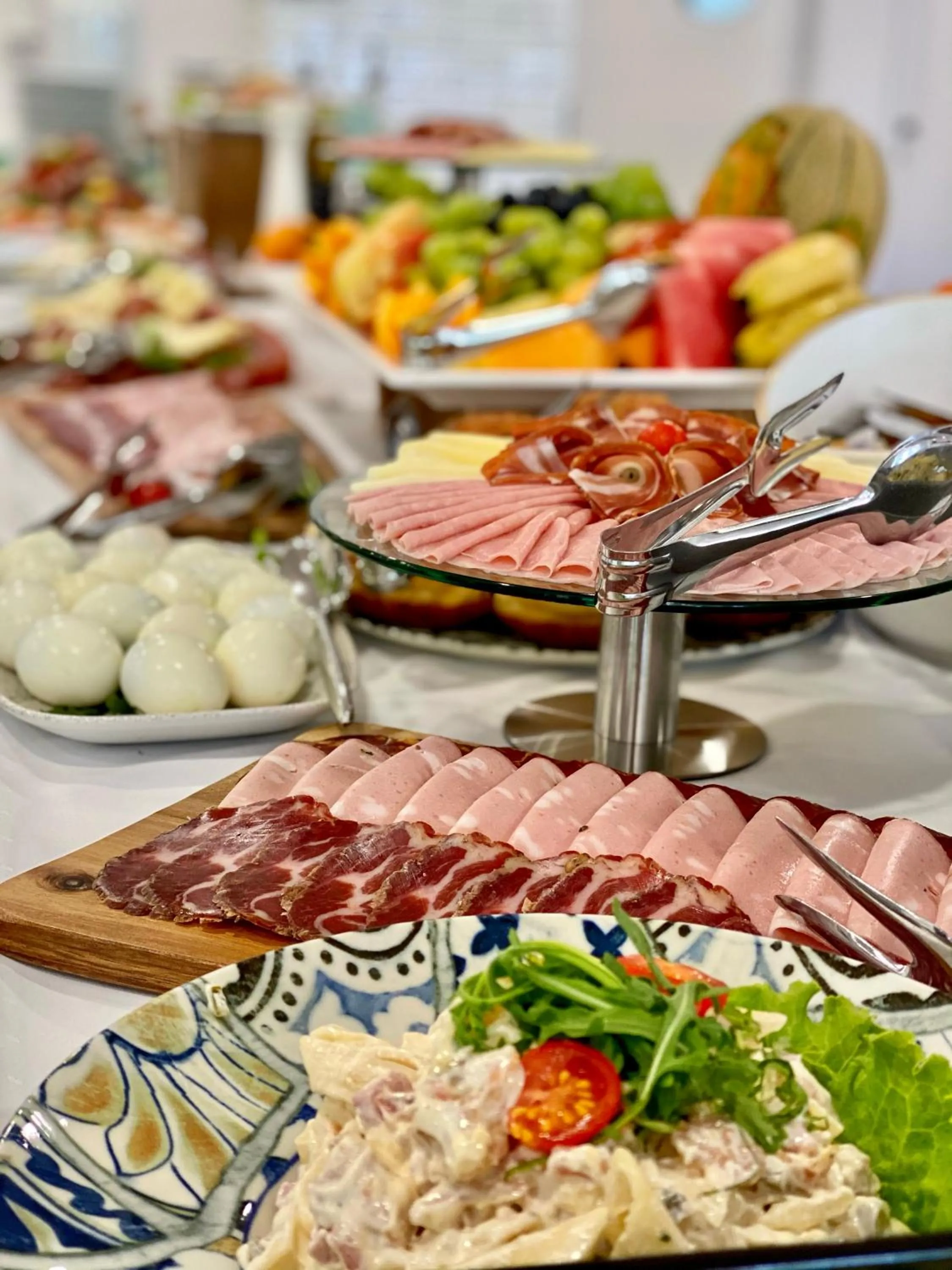 Restaurant/places to eat in Family Resort Urania