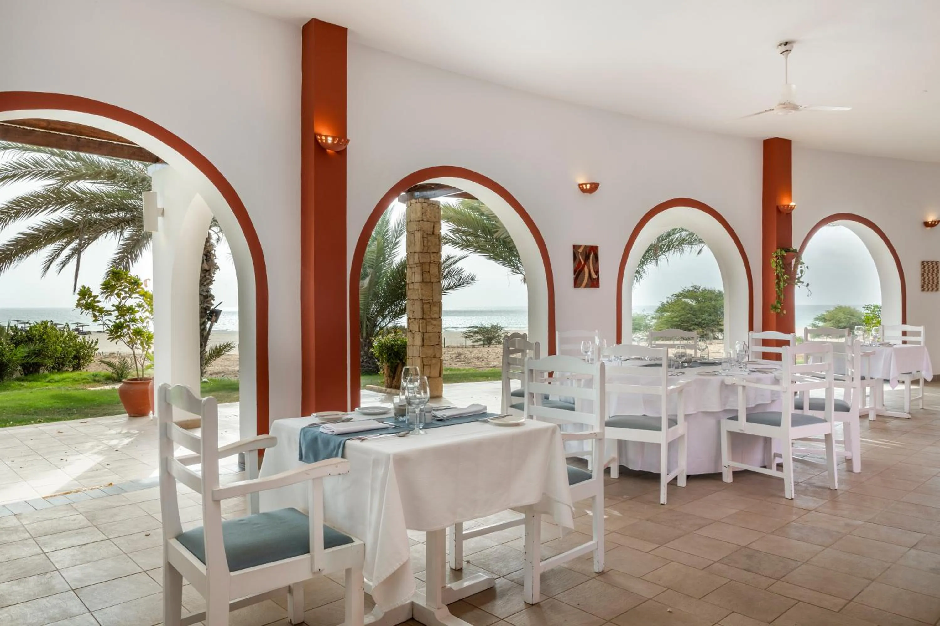 Restaurant/places to eat in Occidental Boa Vista Beach