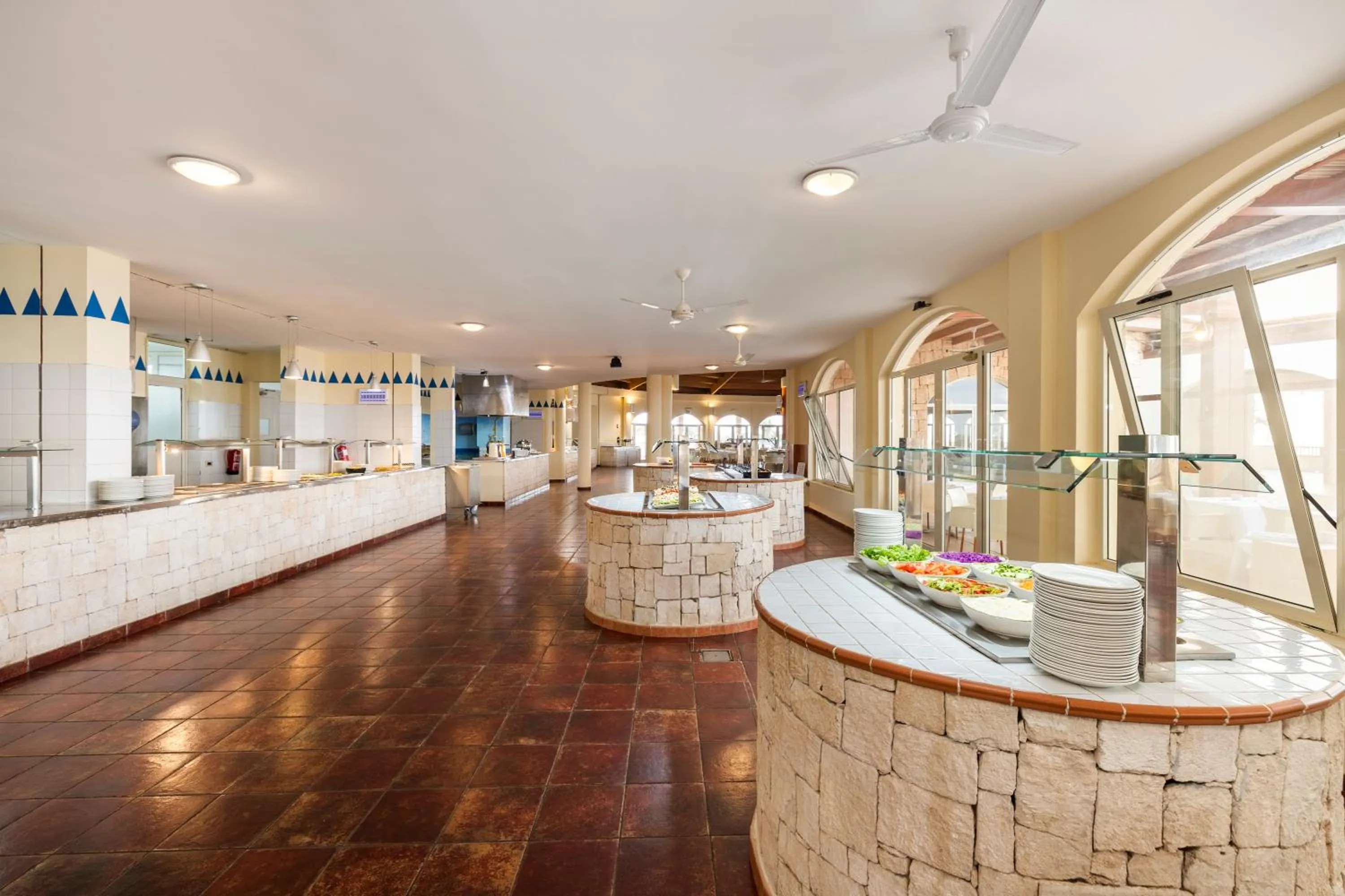 Restaurant/places to eat in Occidental Boa Vista Beach