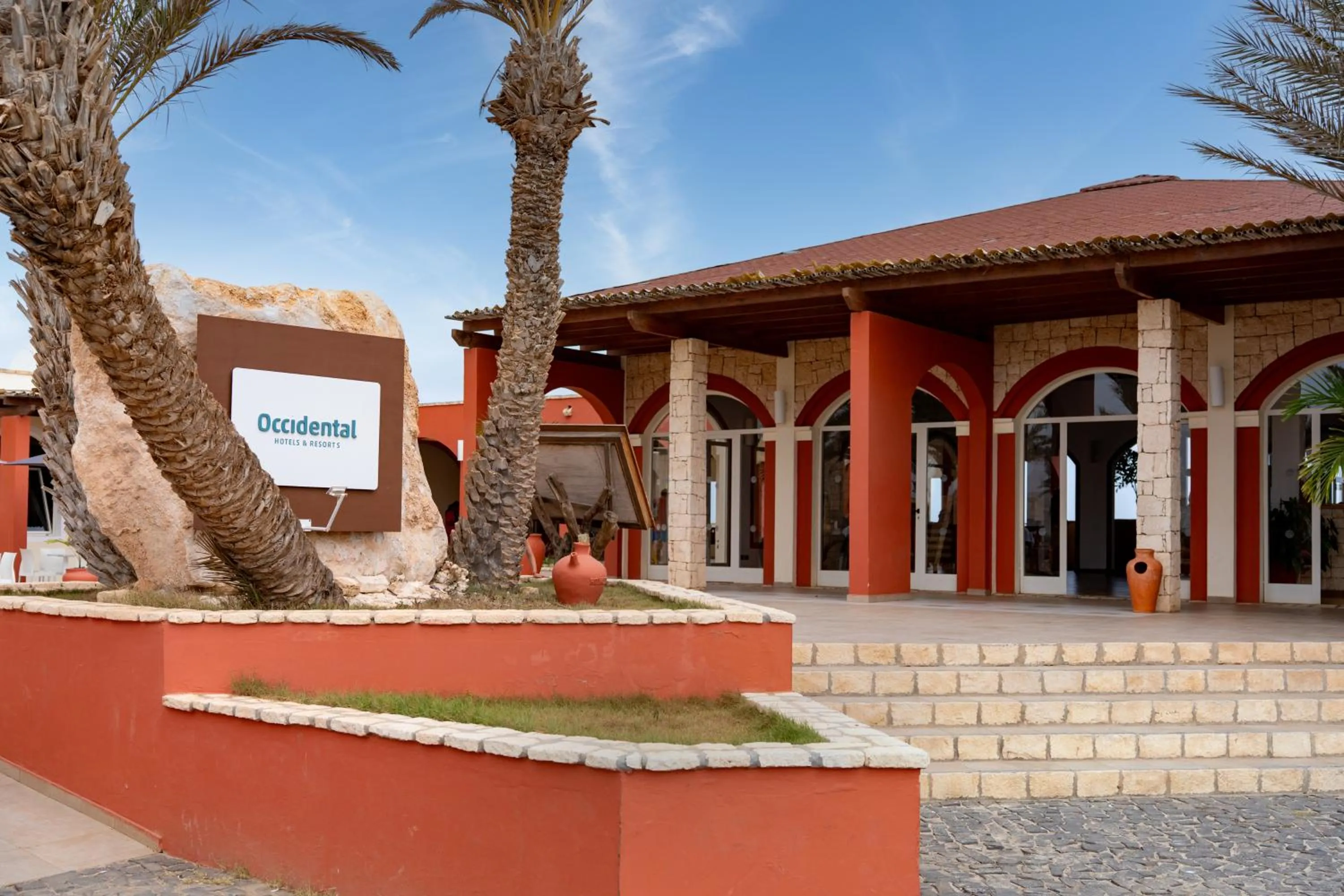 Property building in Occidental Boa Vista Beach