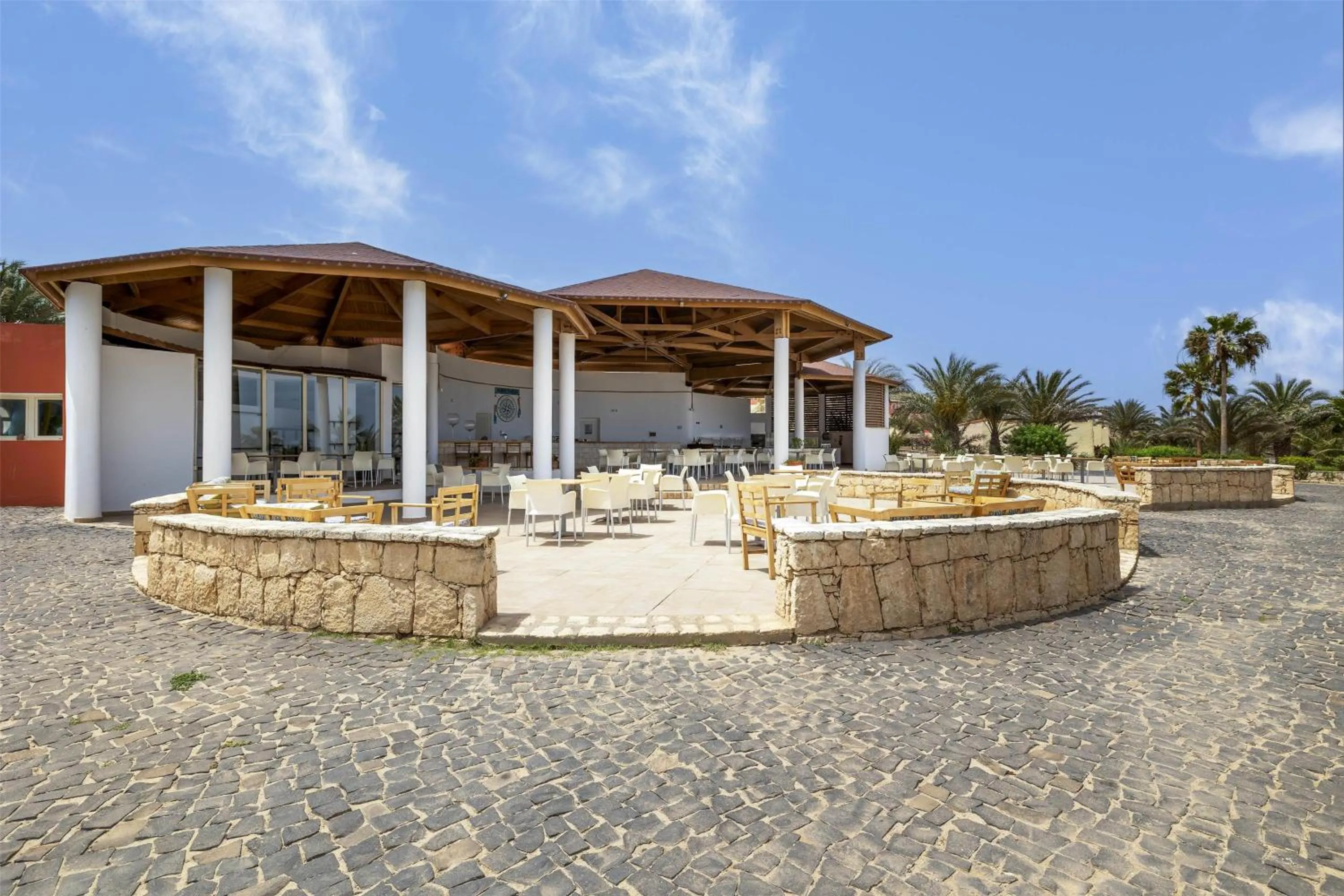 Restaurant/places to eat in Occidental Boa Vista Beach