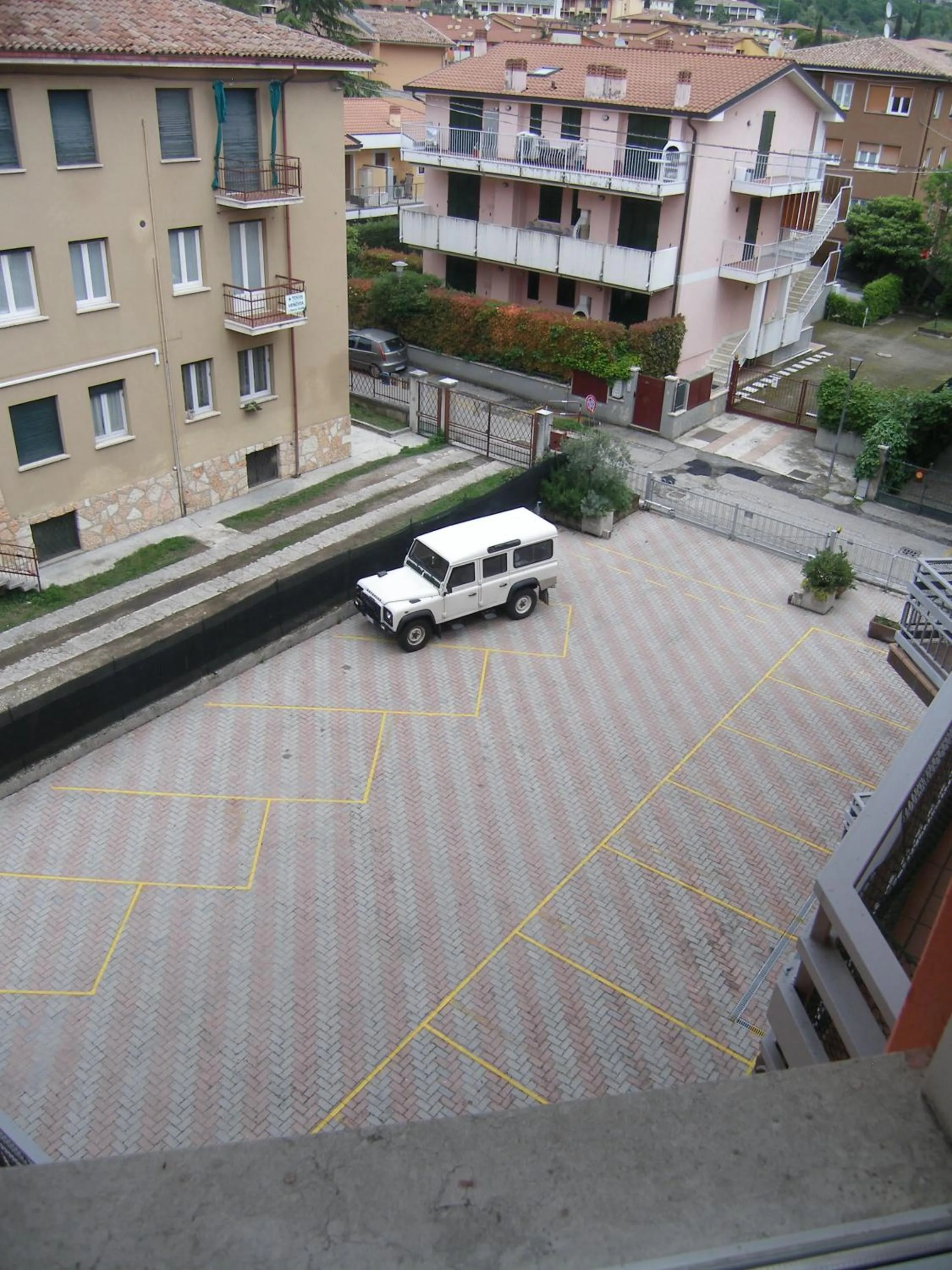 Parking in RTA Doria