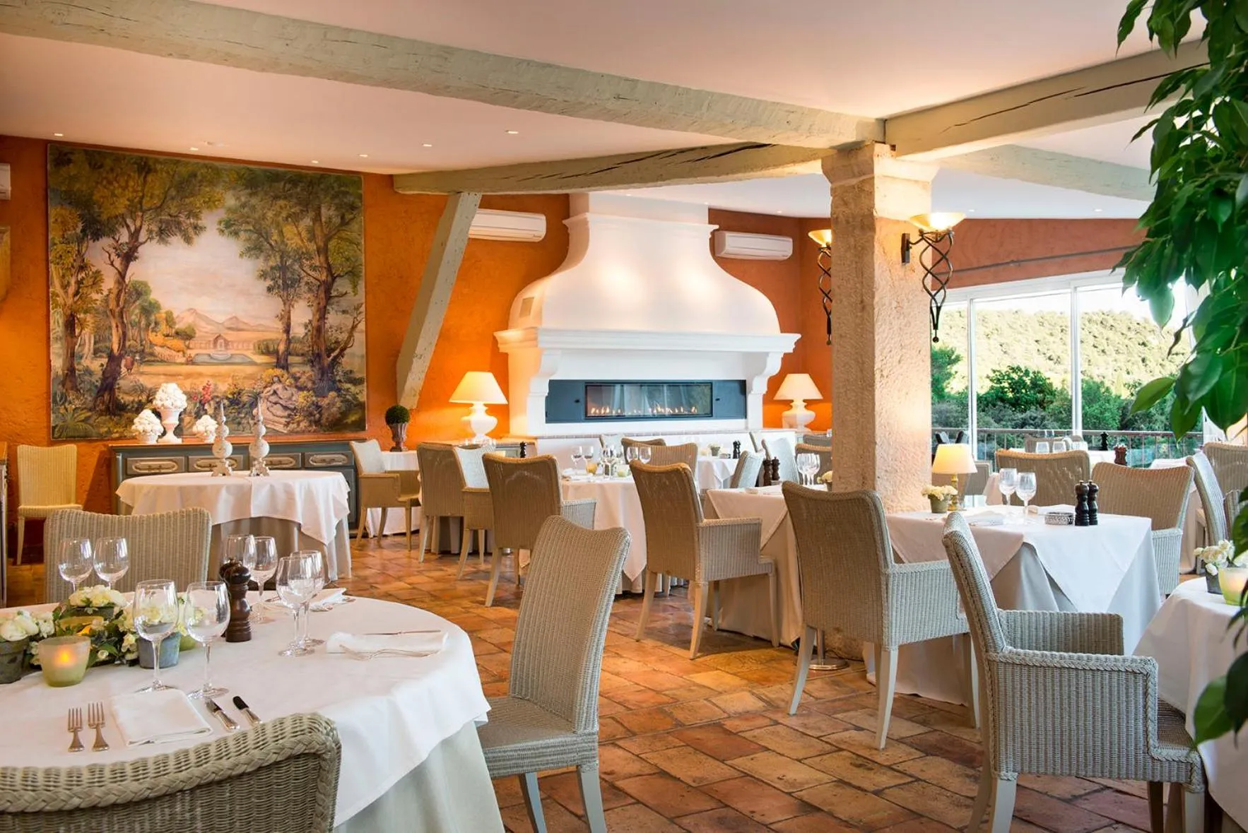 Restaurant/places to eat in La Bastide du Calalou Hotel & Spa, BW Signature Collection