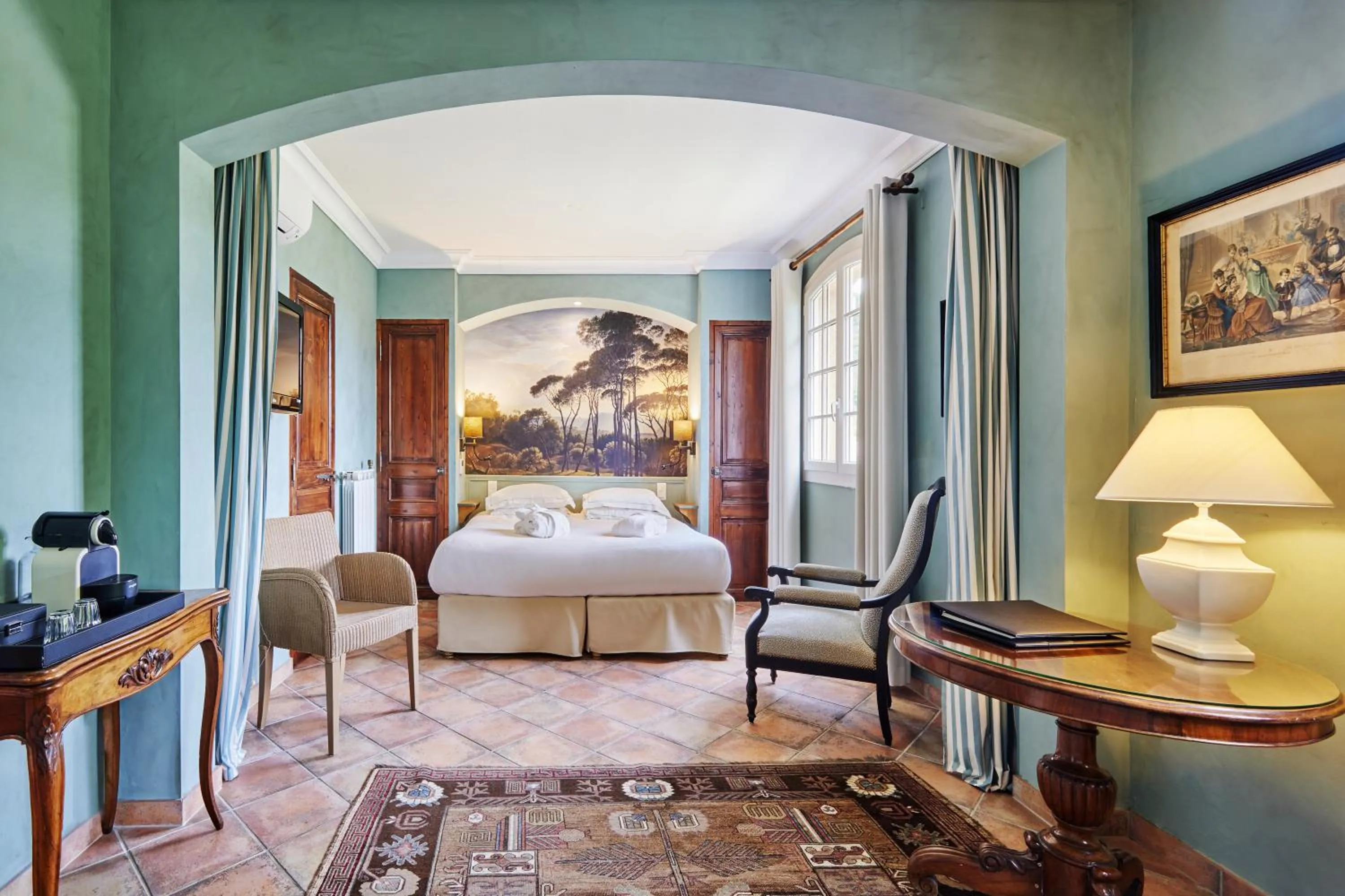 Photo of the whole room, Bed in La Bastide du Calalou Hotel & Spa, BW Signature Collection