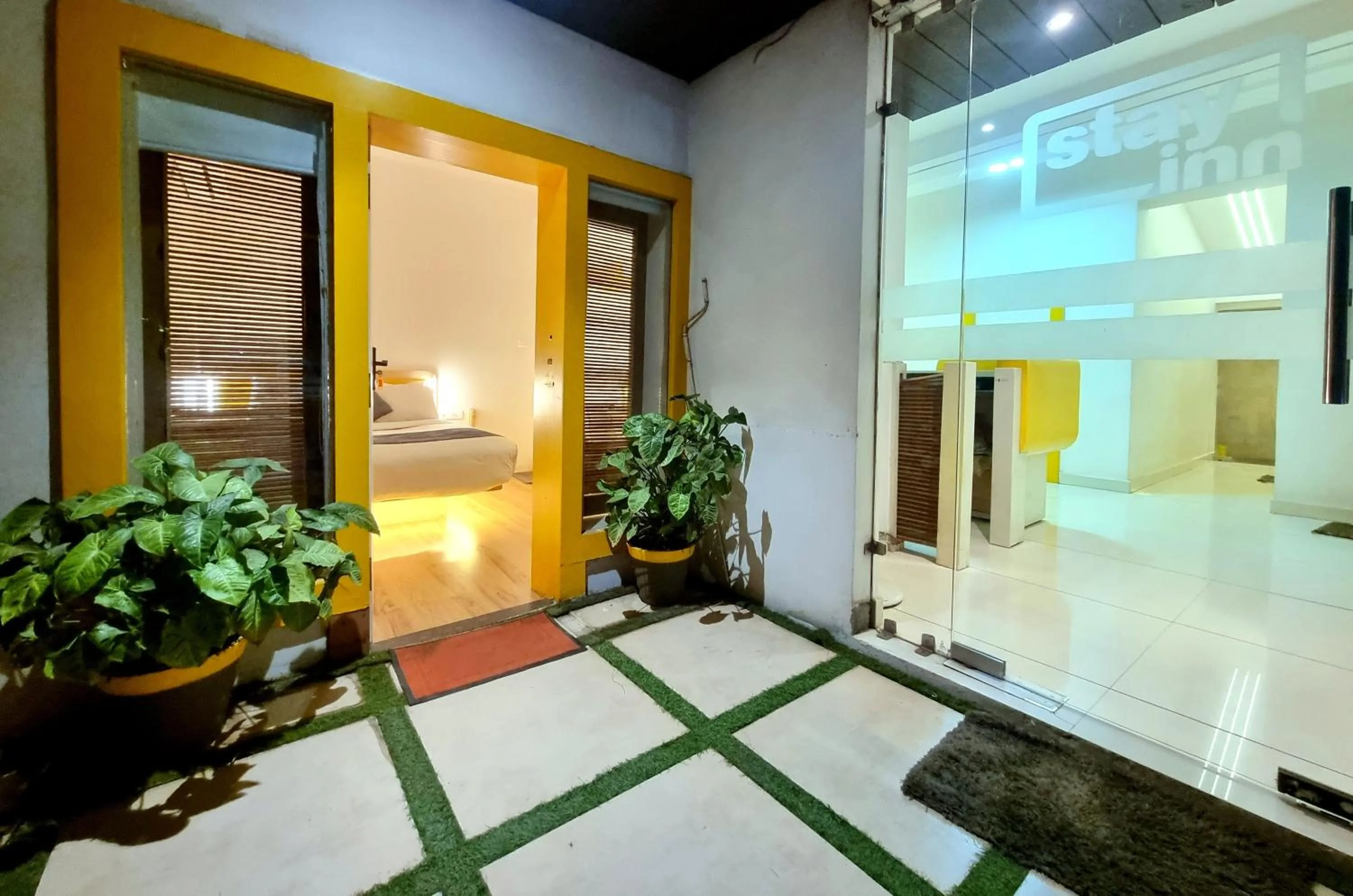 Facade/entrance in Stay Inn