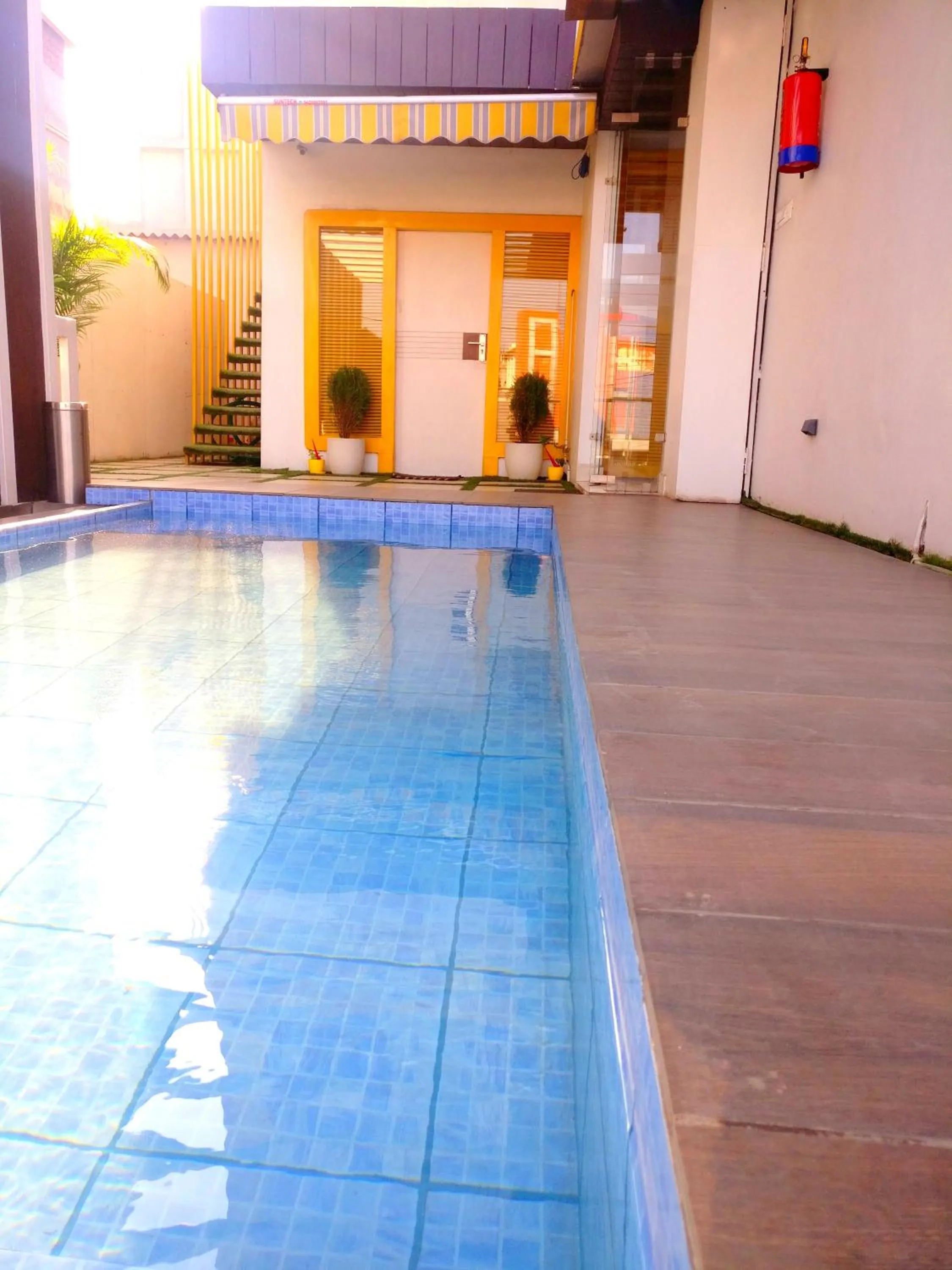Swimming pool in Stay Inn