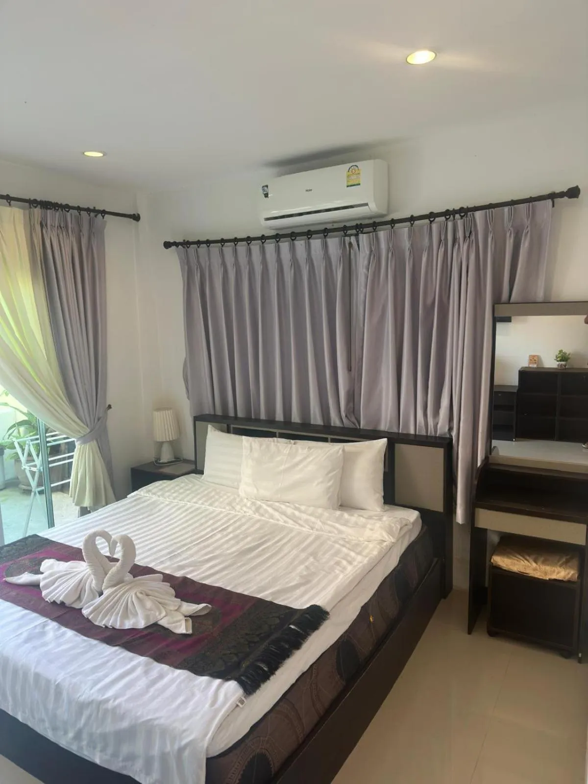 Bed in Baan Tropicana