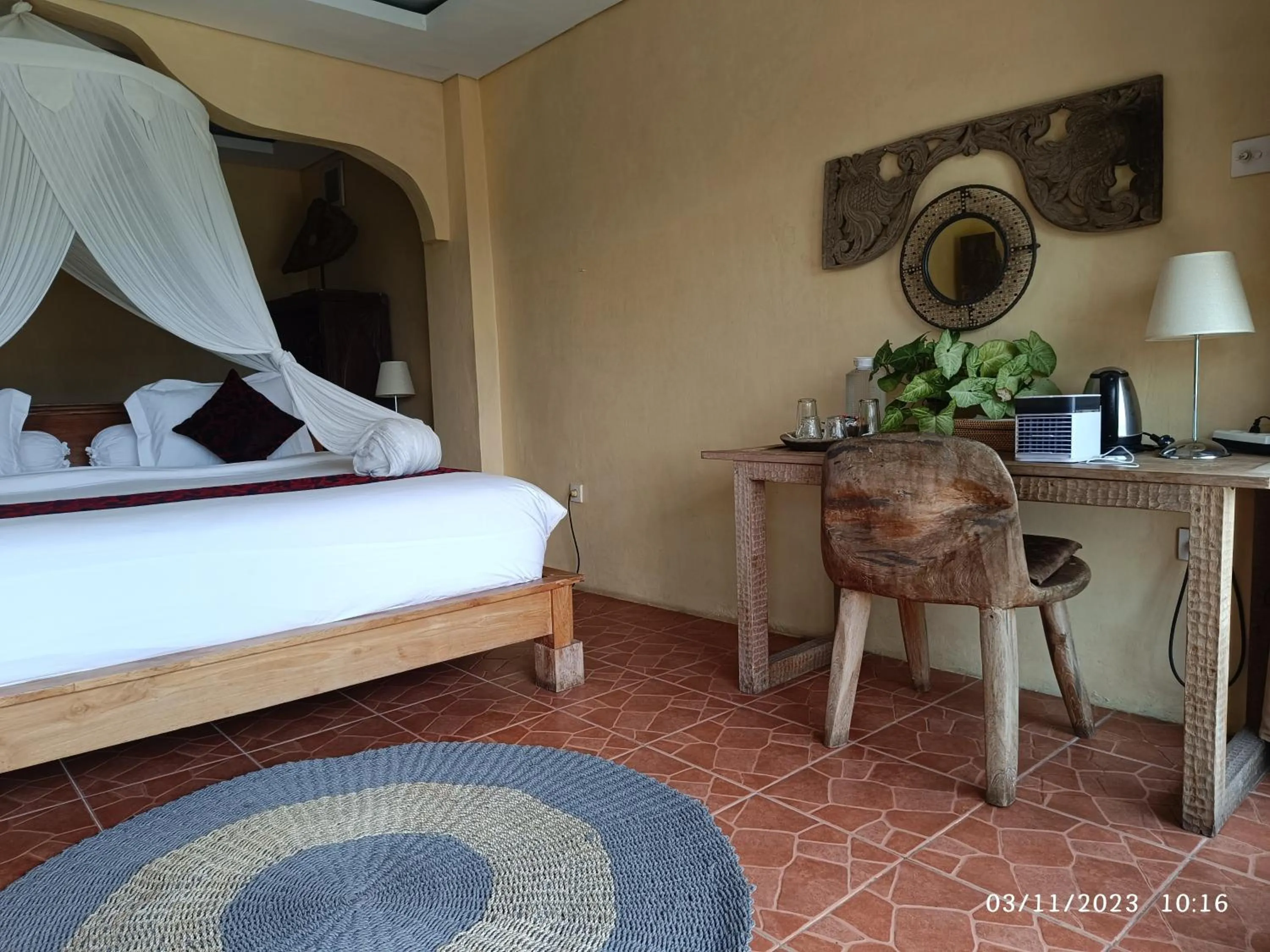 Bed in DWan Tea Mountain Side