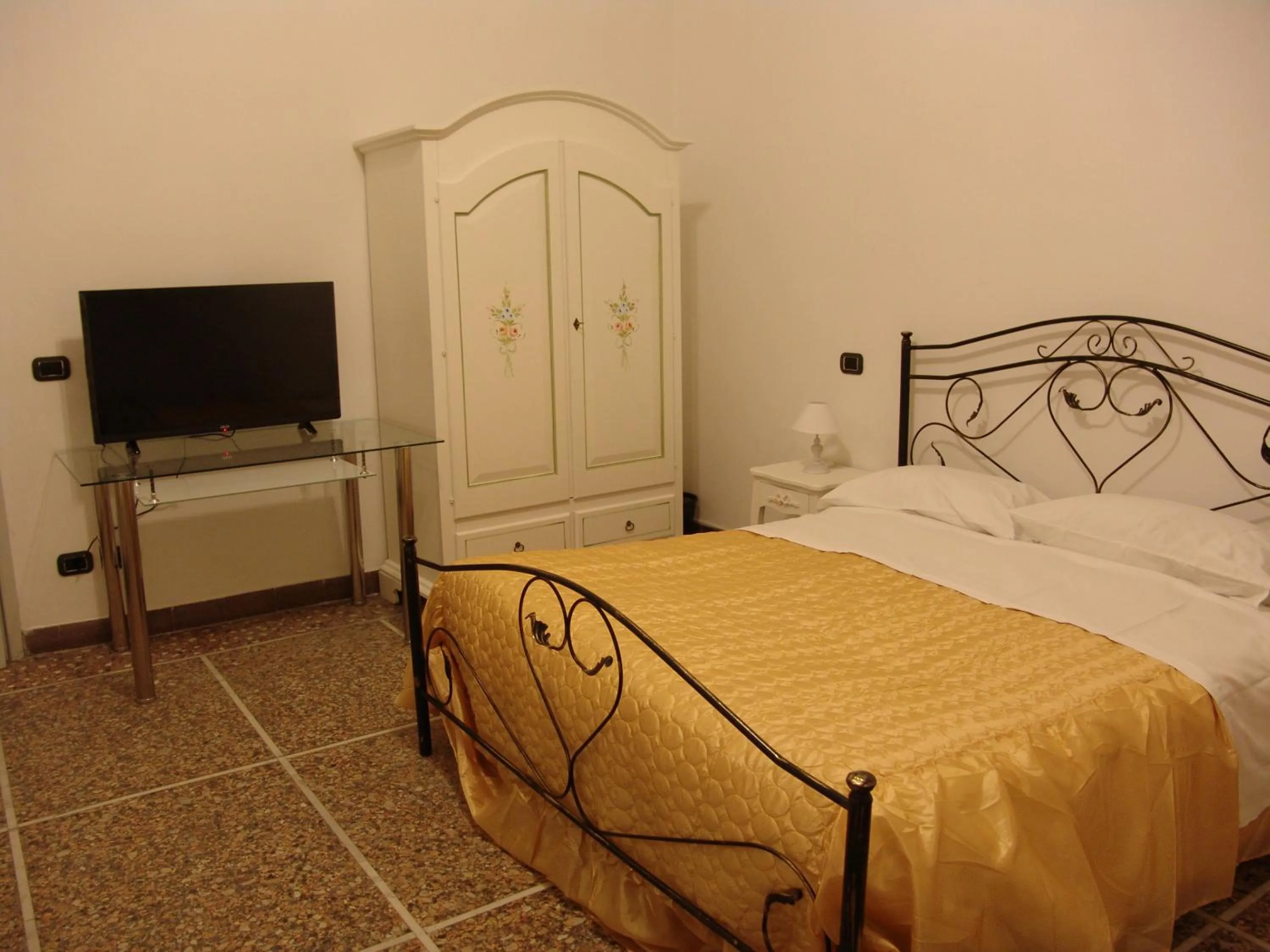 Bed in Holiday Pisa Gare